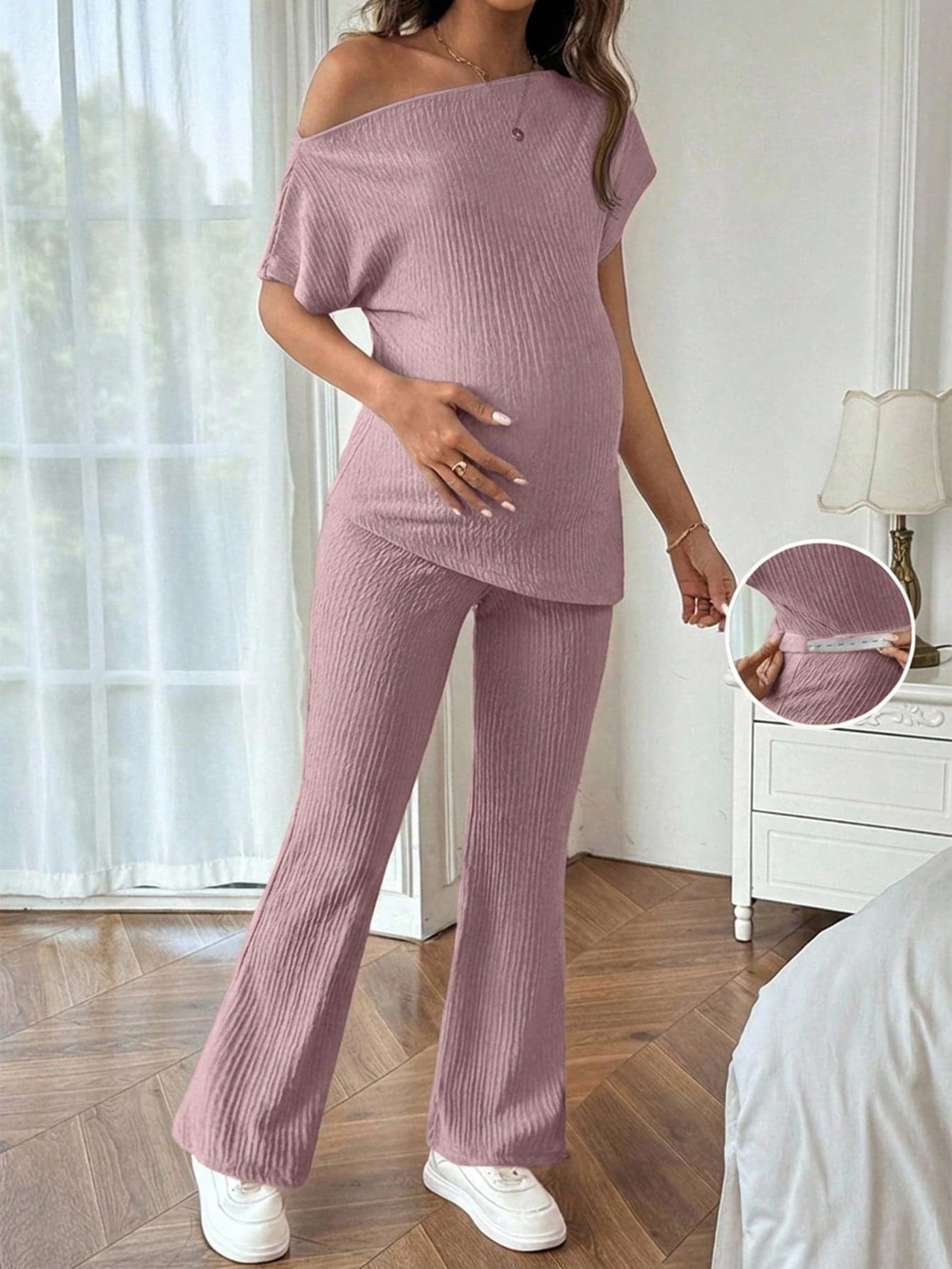 SHEIN 2pcs Maternity Asymmetrical Neck T-Shirt And Pants Set