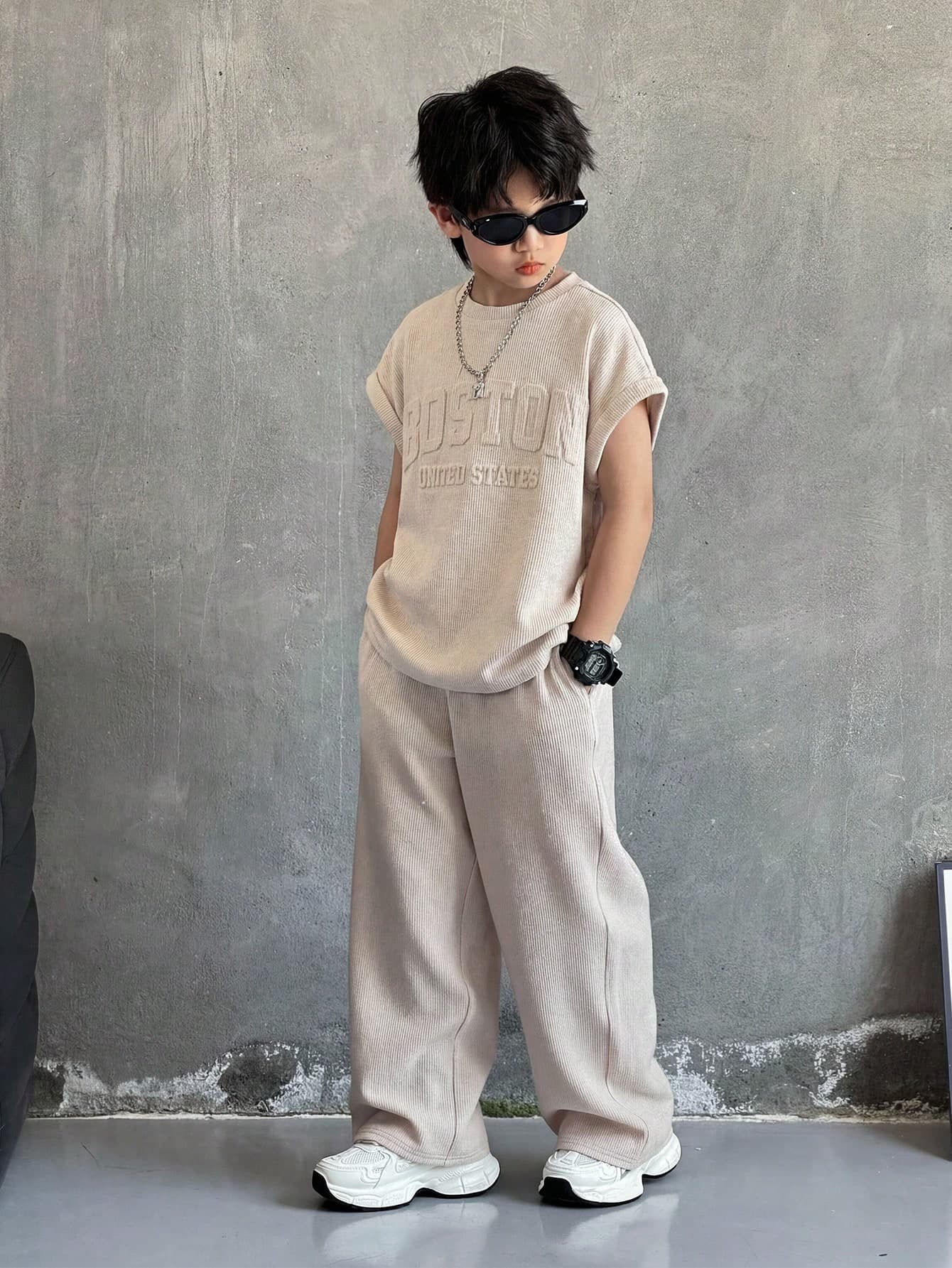 SHEIN Tween Boy Korean Style Beige Summer Casual City Break Back-To-School Loose Fit Embossed Tank Top And Pants Set,Versatile Sports Vacation Outfit