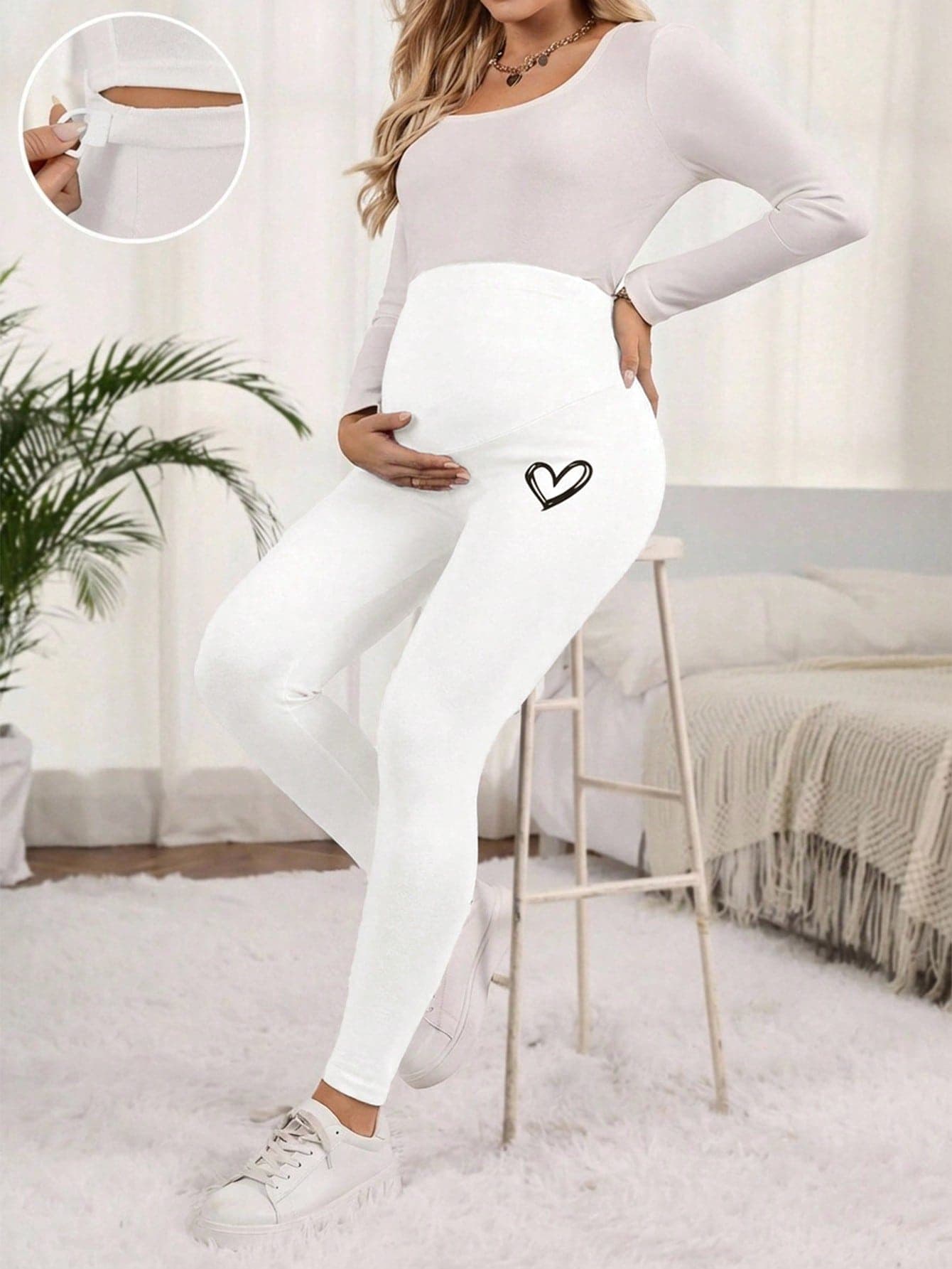 SHEIN Adjustable Waist Maternity Heart Print Leggings