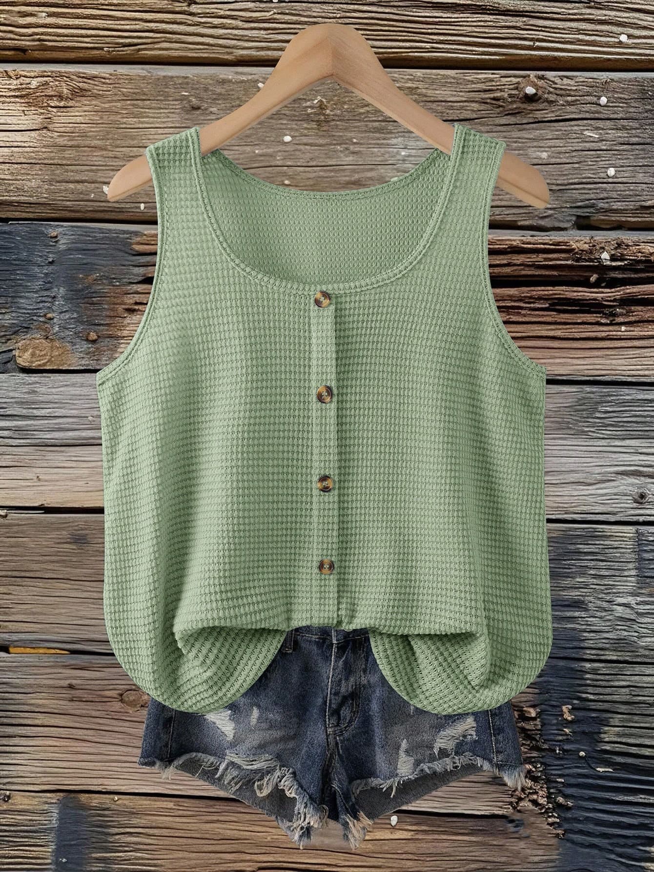 SHEIN VCAY Plus Size Women Summer Apricot Striped Button Decor Sleeveless Camisole, Summer Tops