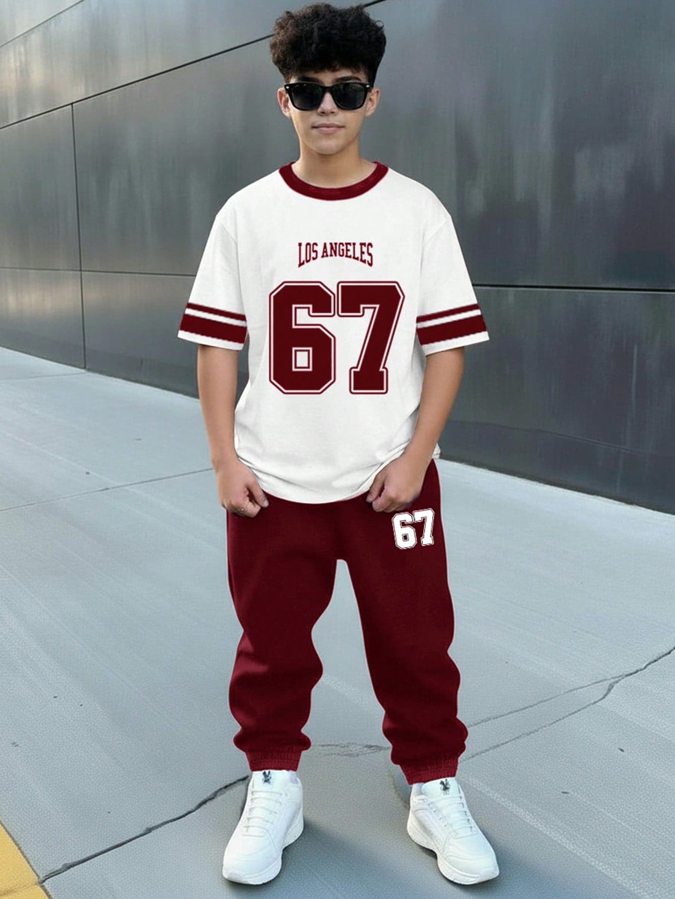 Teen Boy Casual Minimalist Short Sleeve Crew Neck T-Shirt And Pants Set, Suitable For Summer