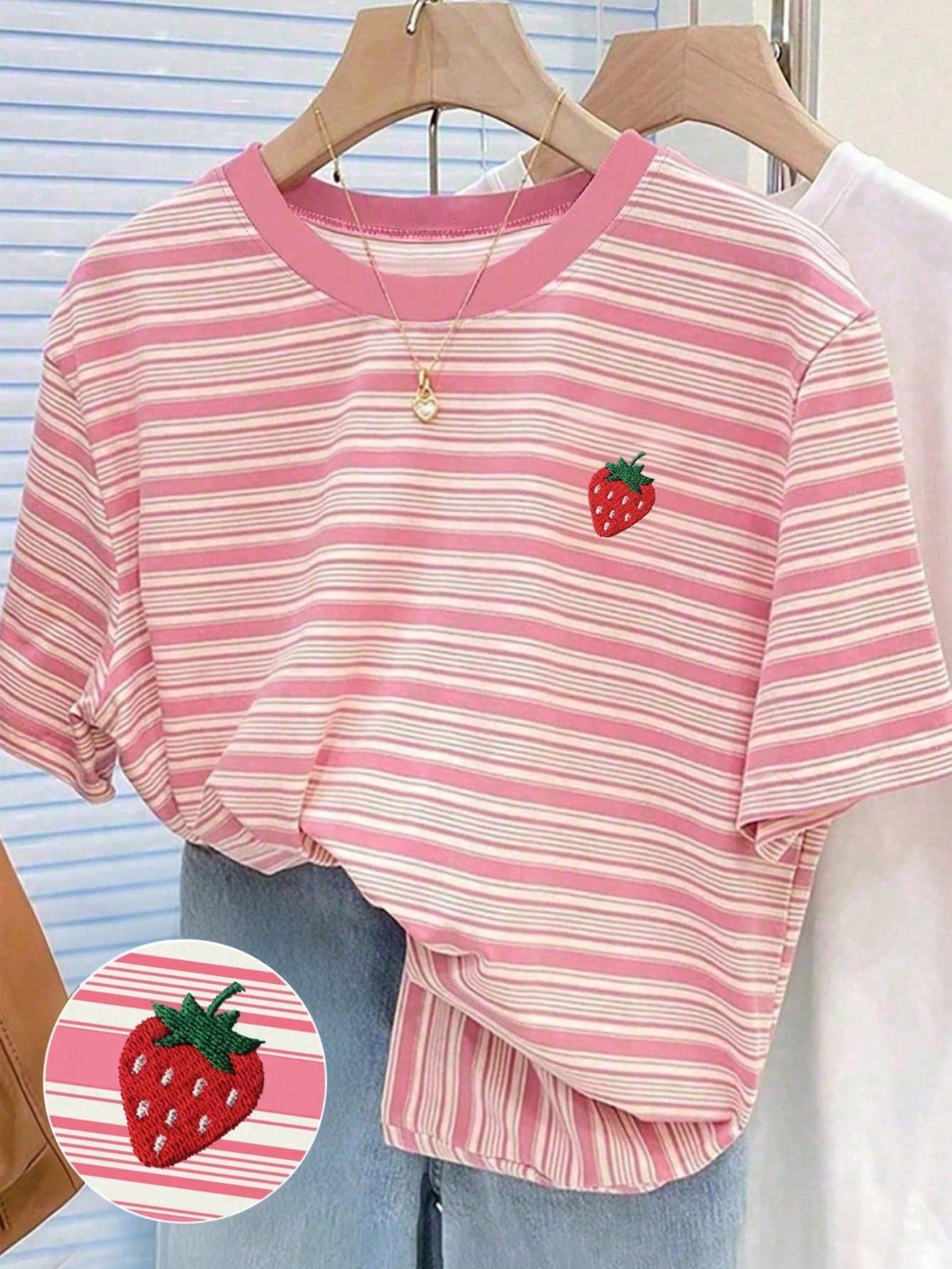 Teenage Girls' Sweet & Fresh Striped Round Neck Short Sleeve T-Shirt,Pink,Summer,Y2k,Holiday,Back-To-School,Fitted & Cropped Patchwork Versatile Tee