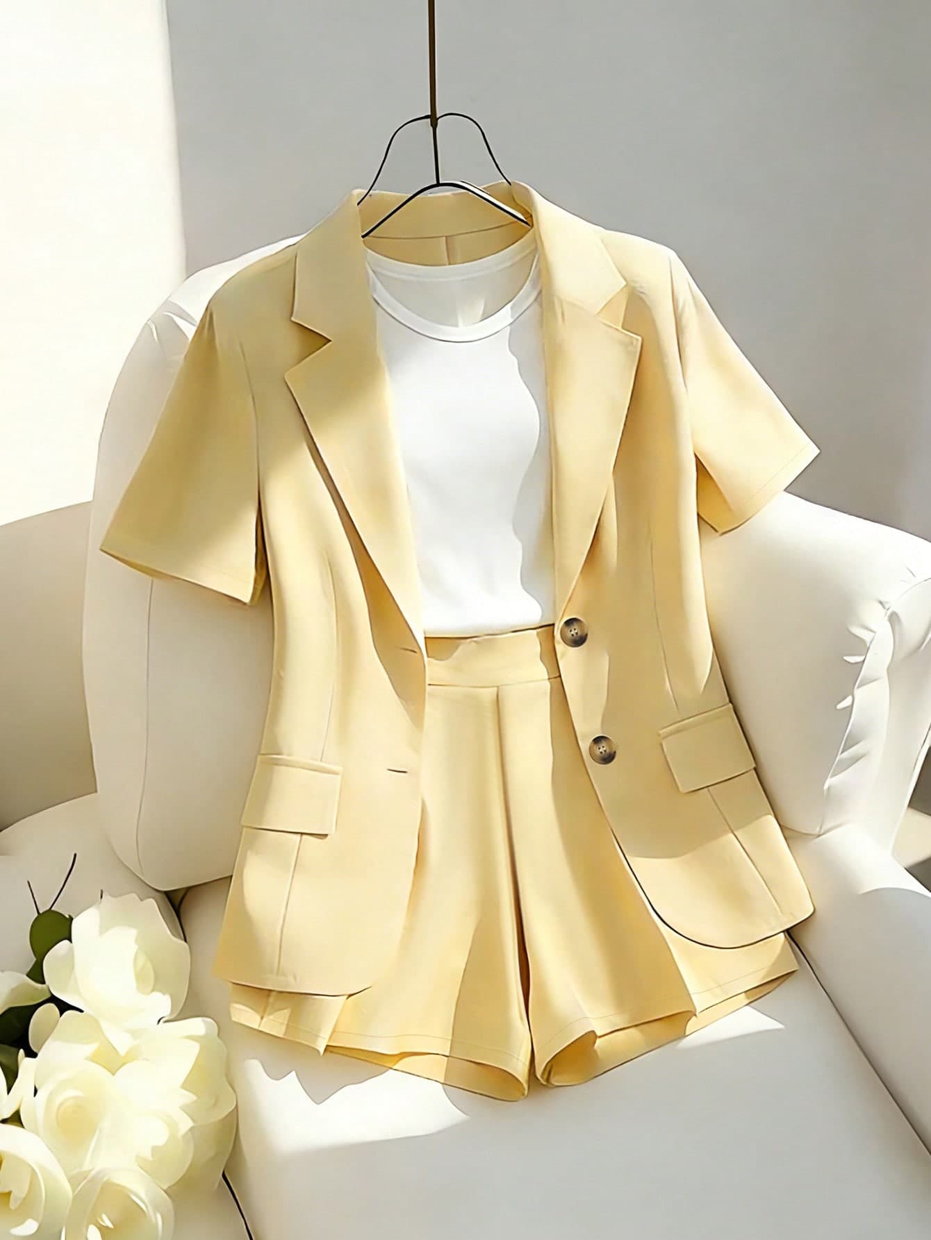 Franclia Women's Summer Elegant Pale Yellow Blazer Set,Short Sleeved Suit Collar Jacket & Shorts 2 Pieces Outfits For Office Work Commuting Casual Wear