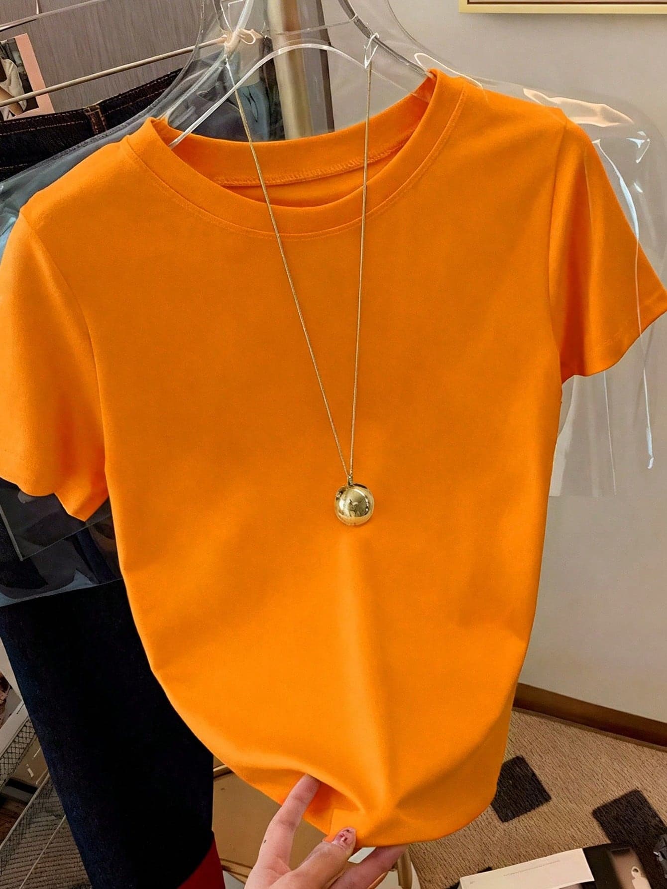 Resyla Women's Solid Color Casual Minimalist Round Neck Short Sleeve T-Shirt, Versatile For Summer