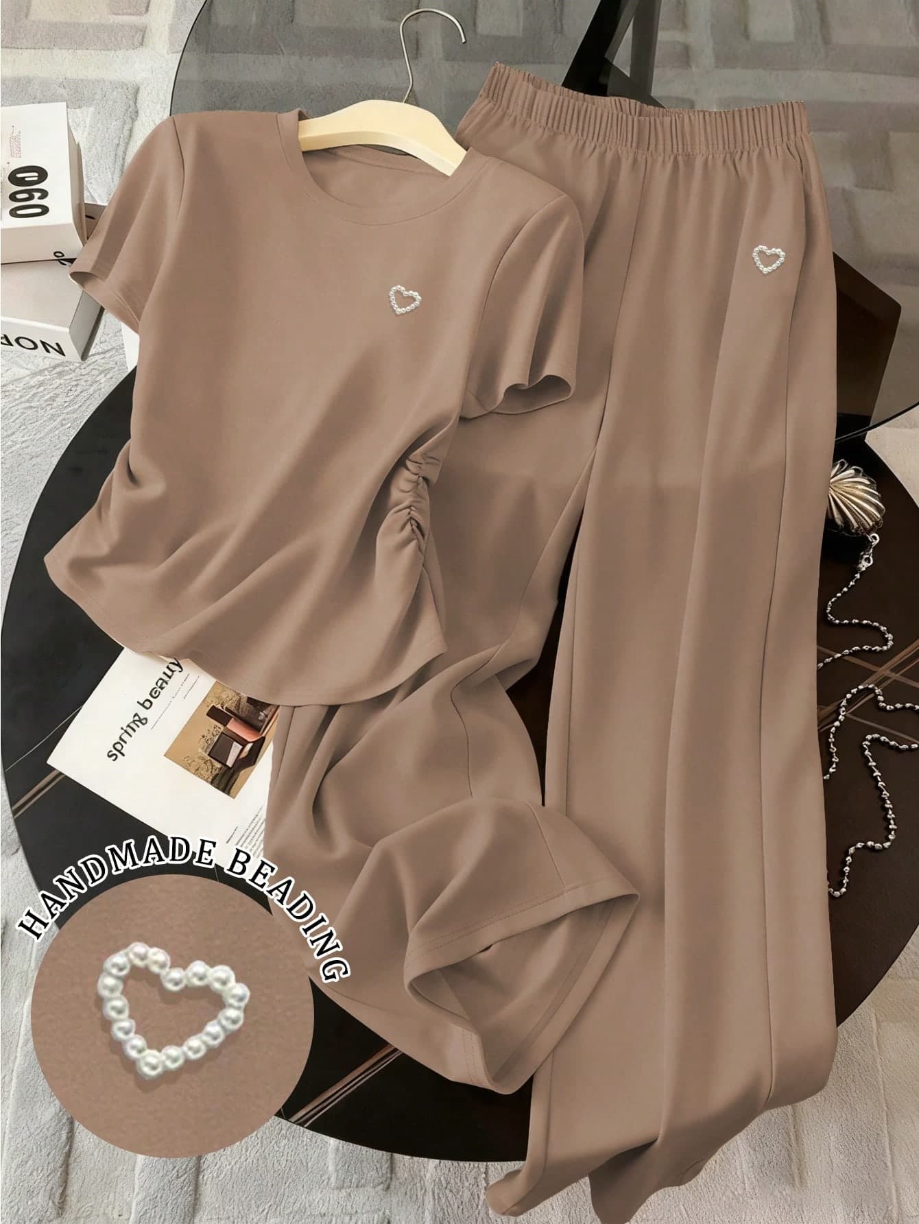 Resyla Women's Heart Print Round Neck Short Sleeve Pleated T-Shirt And Pants Casual 2-Piece Set