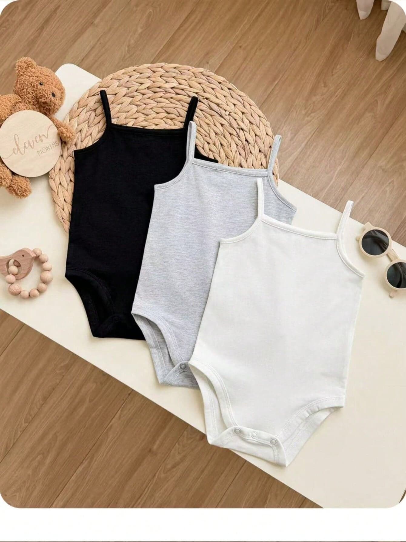 SHEIN 3pcs/Set Casual Solid Color Knit Spaghetti Strap Romper For Baby Girl