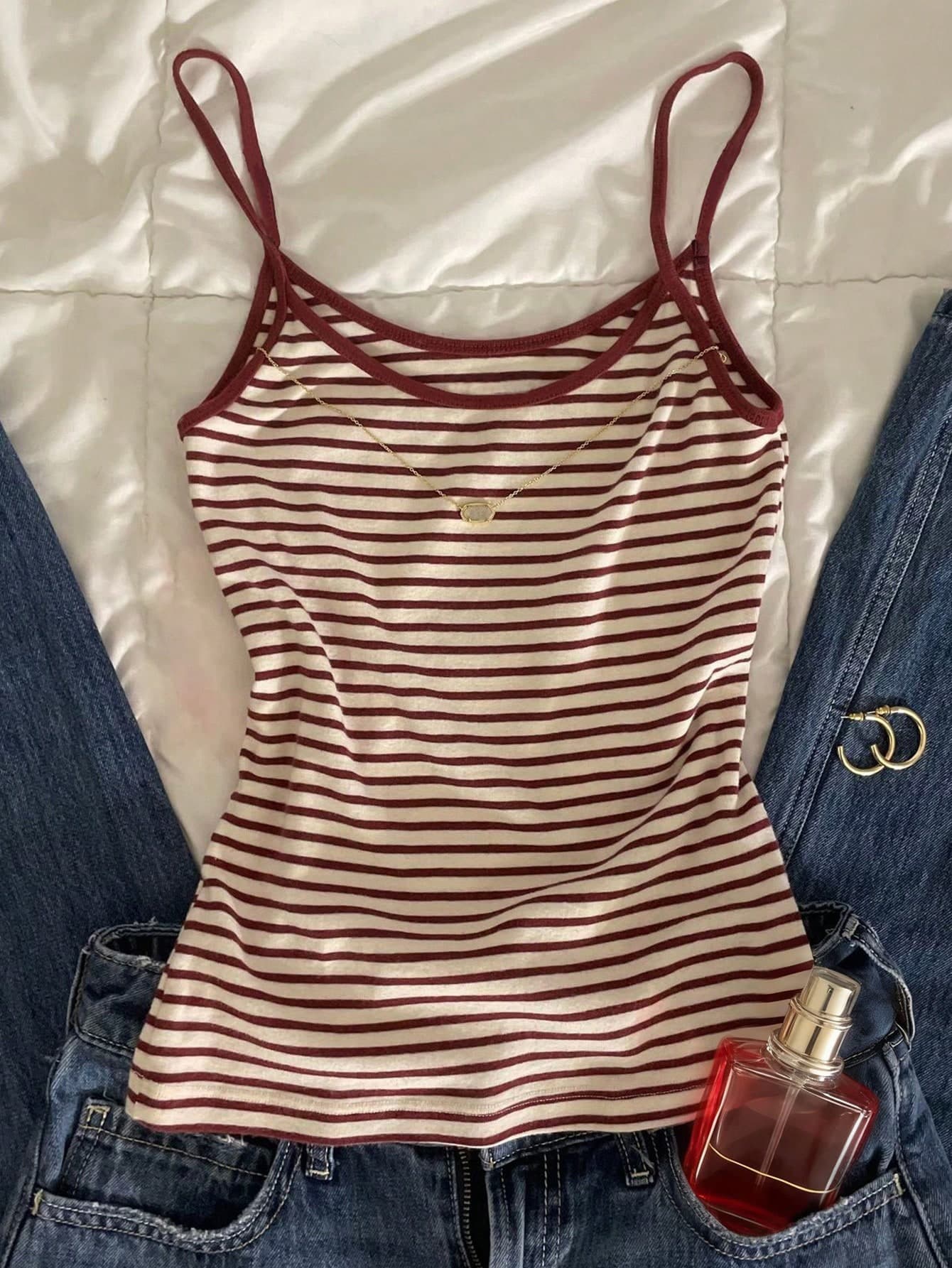 Tween Girl Contrast Lace Striped Casual Camisole Tank Top,Random 1pc Sent