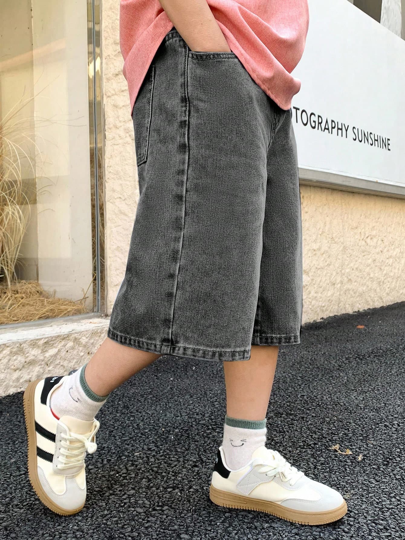 SHEIN Teen Boy Fashion Old Money Casual Streetwear Cotton Elastic Waist Pocketed Casual Denim Shorts, Dailywear Summer And Rave Festival And Beach Red