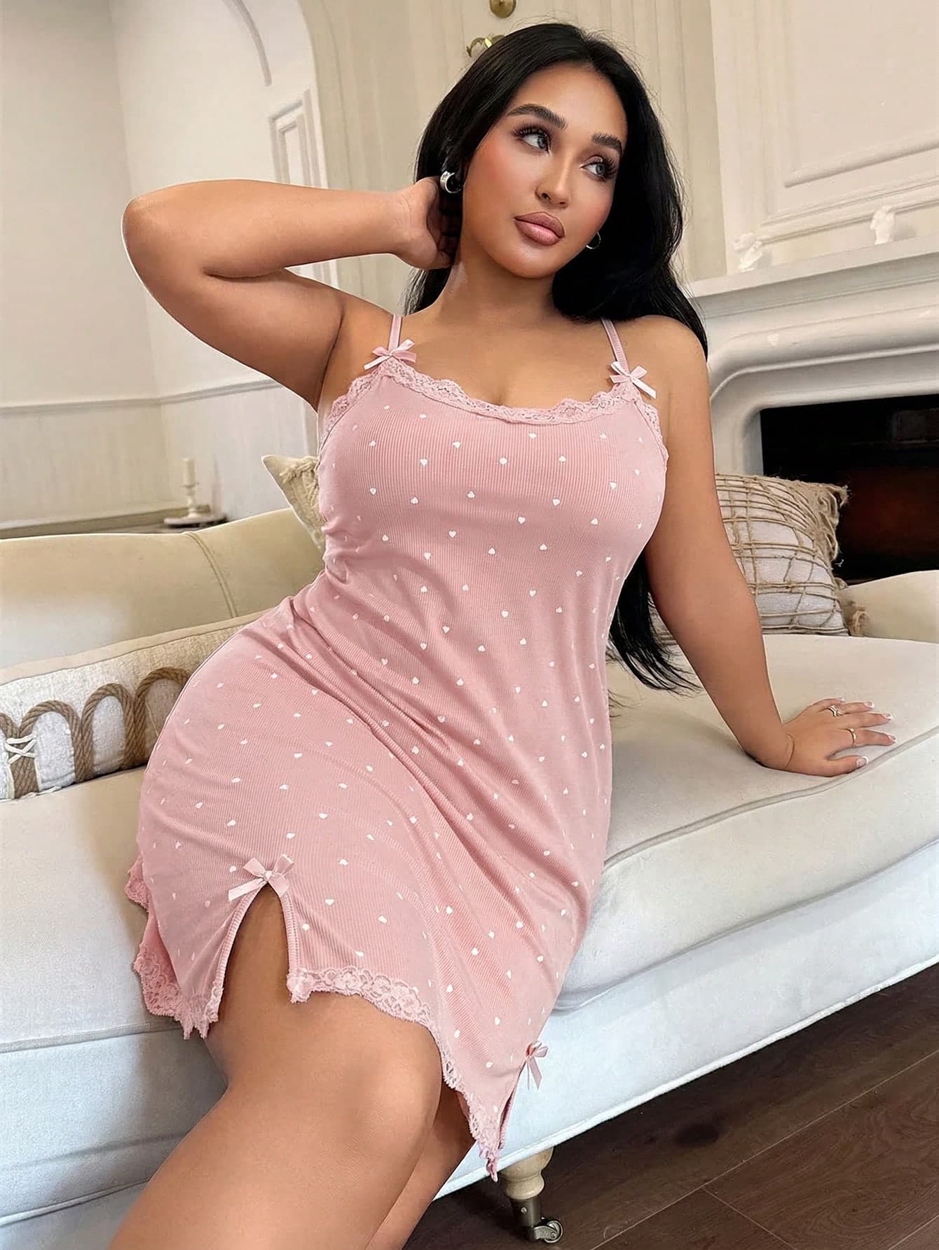 ZzzCrew Curve Plus Size Pink Sleeveless Textured Mini Slip Dress With Lace And Spaghetti Straps