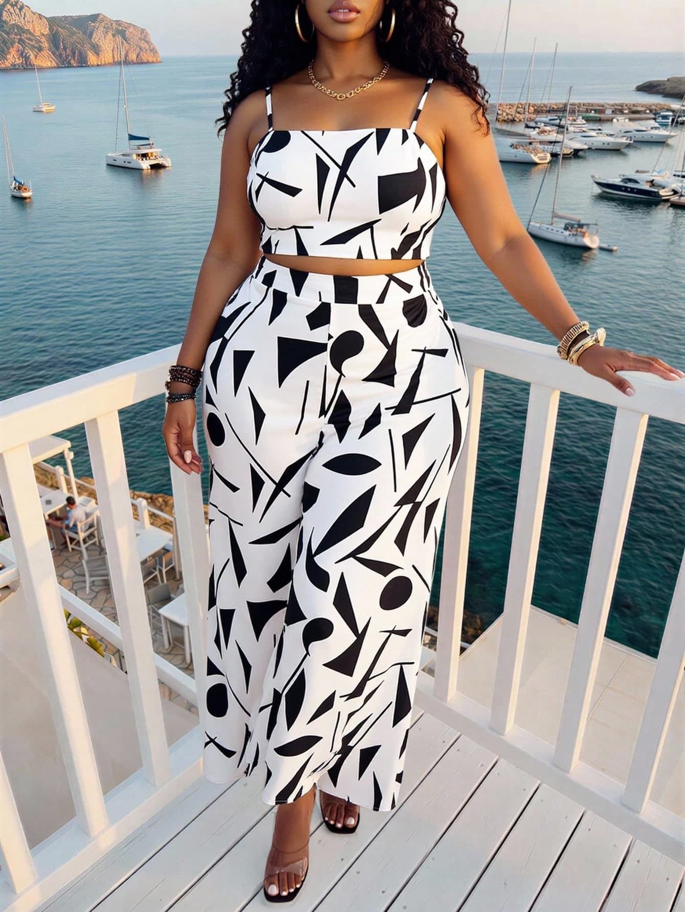 Slaydiva Women's Summer Elegant Black And White Vacation Holiday Geometric Print Spaghetti Strap Crop Top & Wide Leg Pants 2 Pieces Outfit Set Plus Size