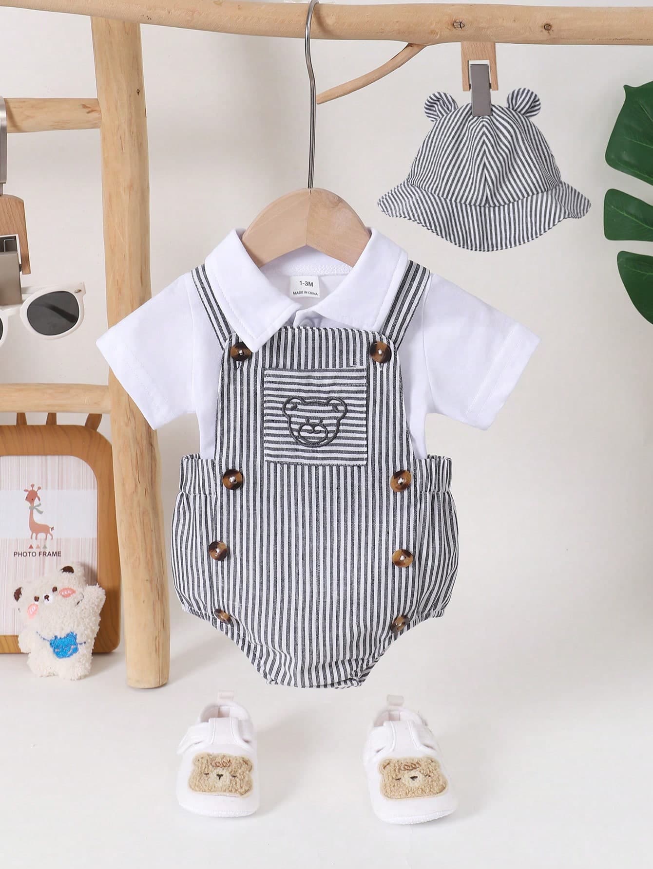 SHEIN 3pcs/Set Newborn Baby Boys' Black And White Striped Bear Overalls Short Sleeve Collar Shirt & Hat Cute Summer Family Matching Romper Outfit