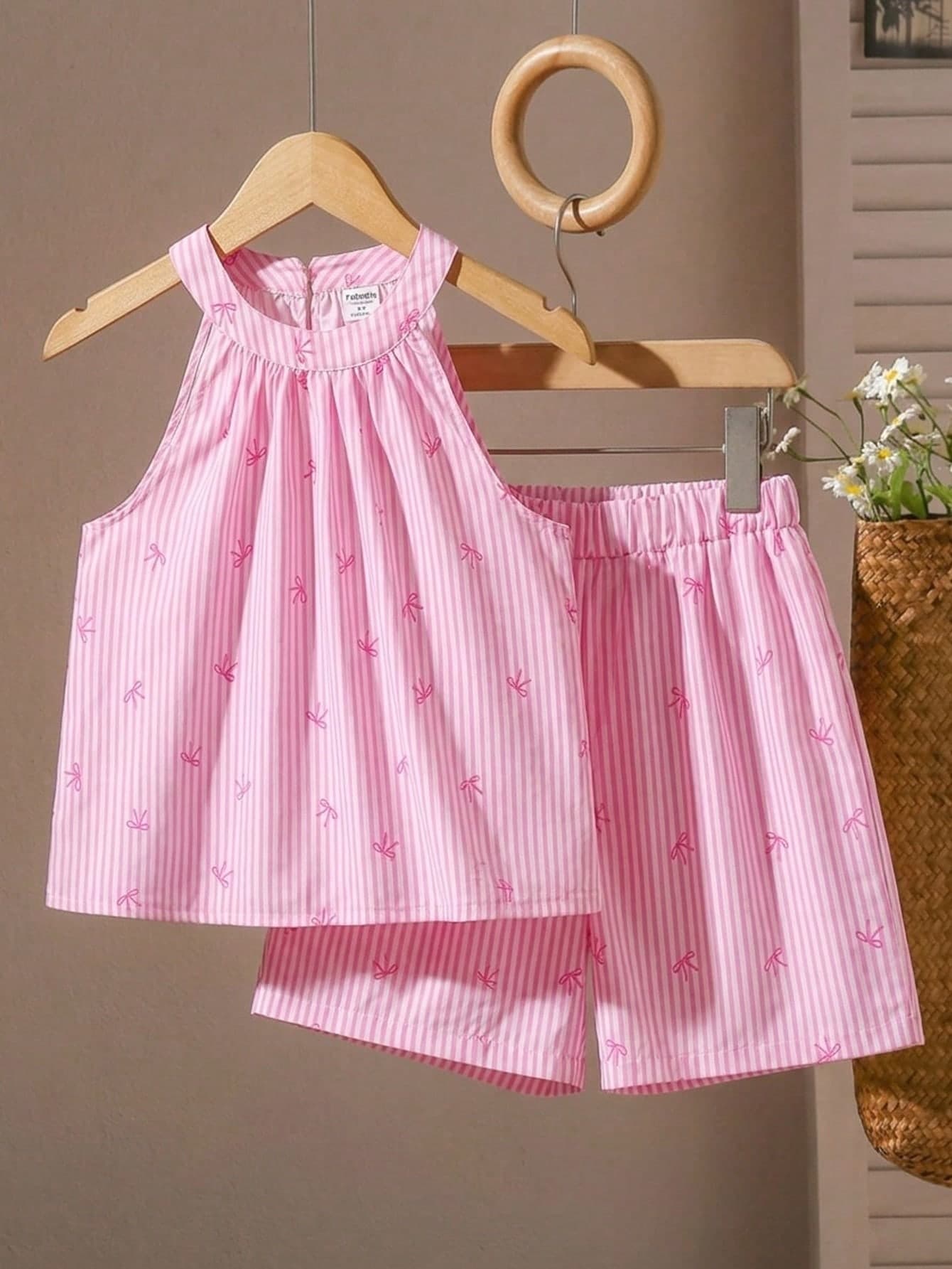 SHEIN Teen Girl Pink & White Striped Halter Neck Set,Cute Light Pink Bow Print Summer Matching Shorts Set,Family Vacation Casual Loose Fit Outfits