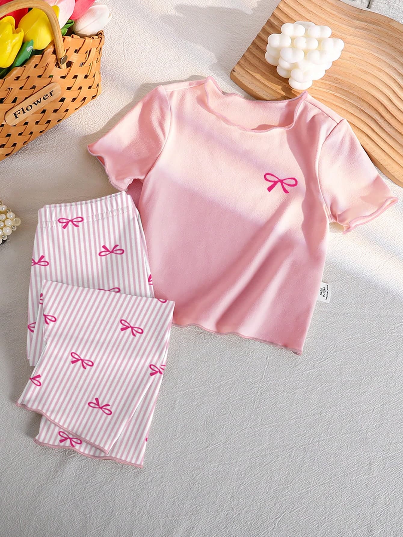 SHEIN Playful Pals Baby Girls Pajamas Set, Bow Graphic Thermal Crewneck Top With Frill Trim Paired With Pink Striped Bow Pants, Comfortable Home Outfit
