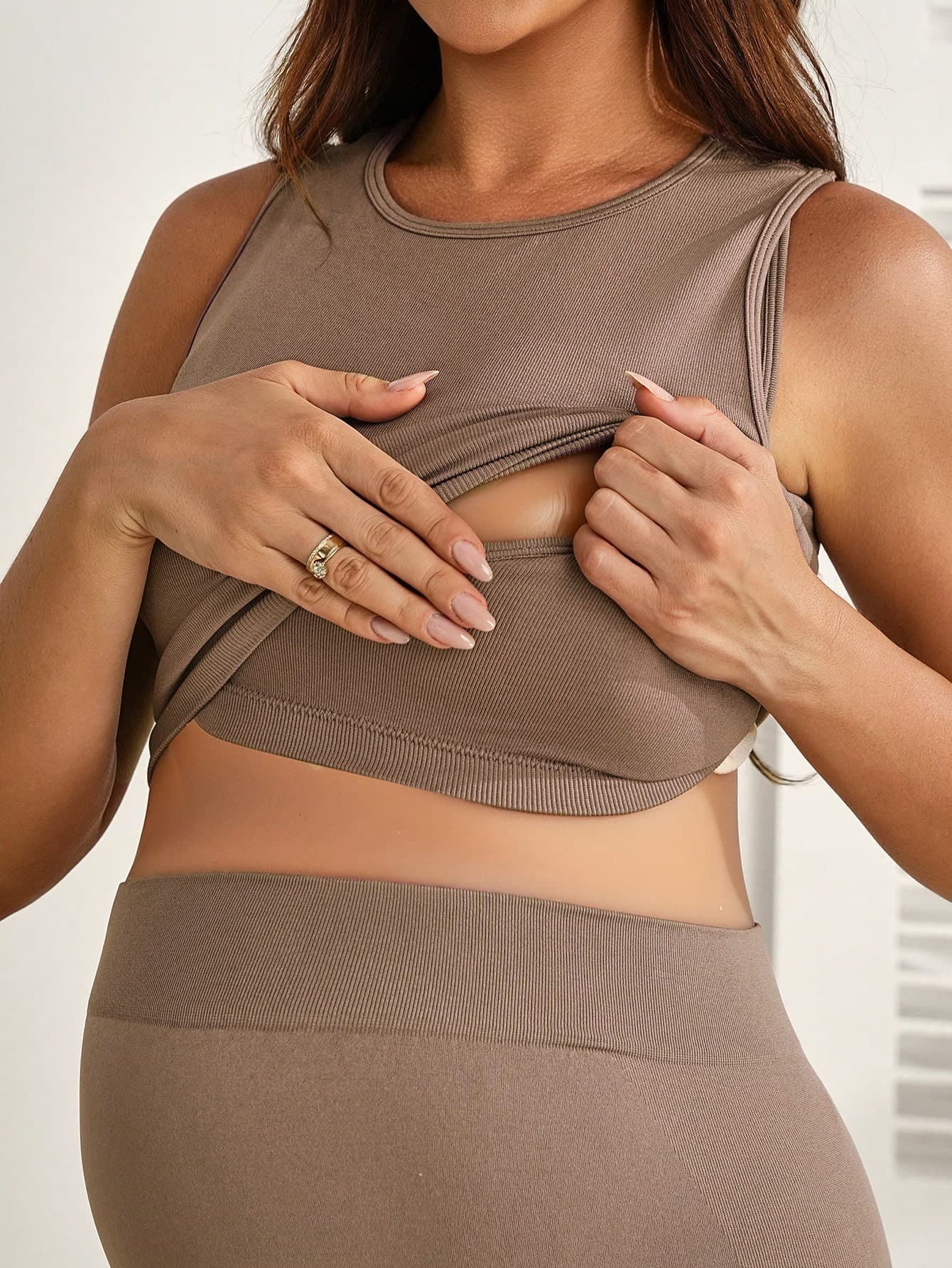 SHEIN Maternity Solid Color Cropped Nursing Sports Tank Top Yoga Sets Women 1 Piece Yoga Top Best Tops With Built In Bra Tummy Control Tops