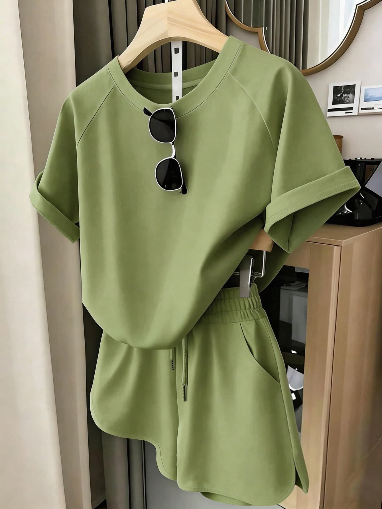 Resyla Women's T-Shirt And Shorts Set, Casual Versatile Style, Summer Outdoor Wear