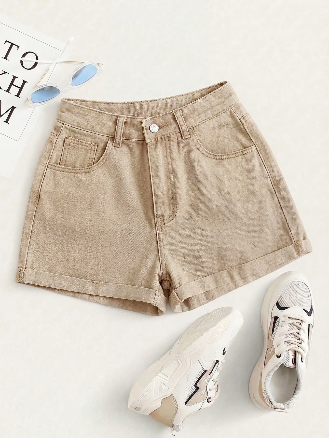 GlowEve Women's Casual Everyday Pocketed Button Denim Shorts