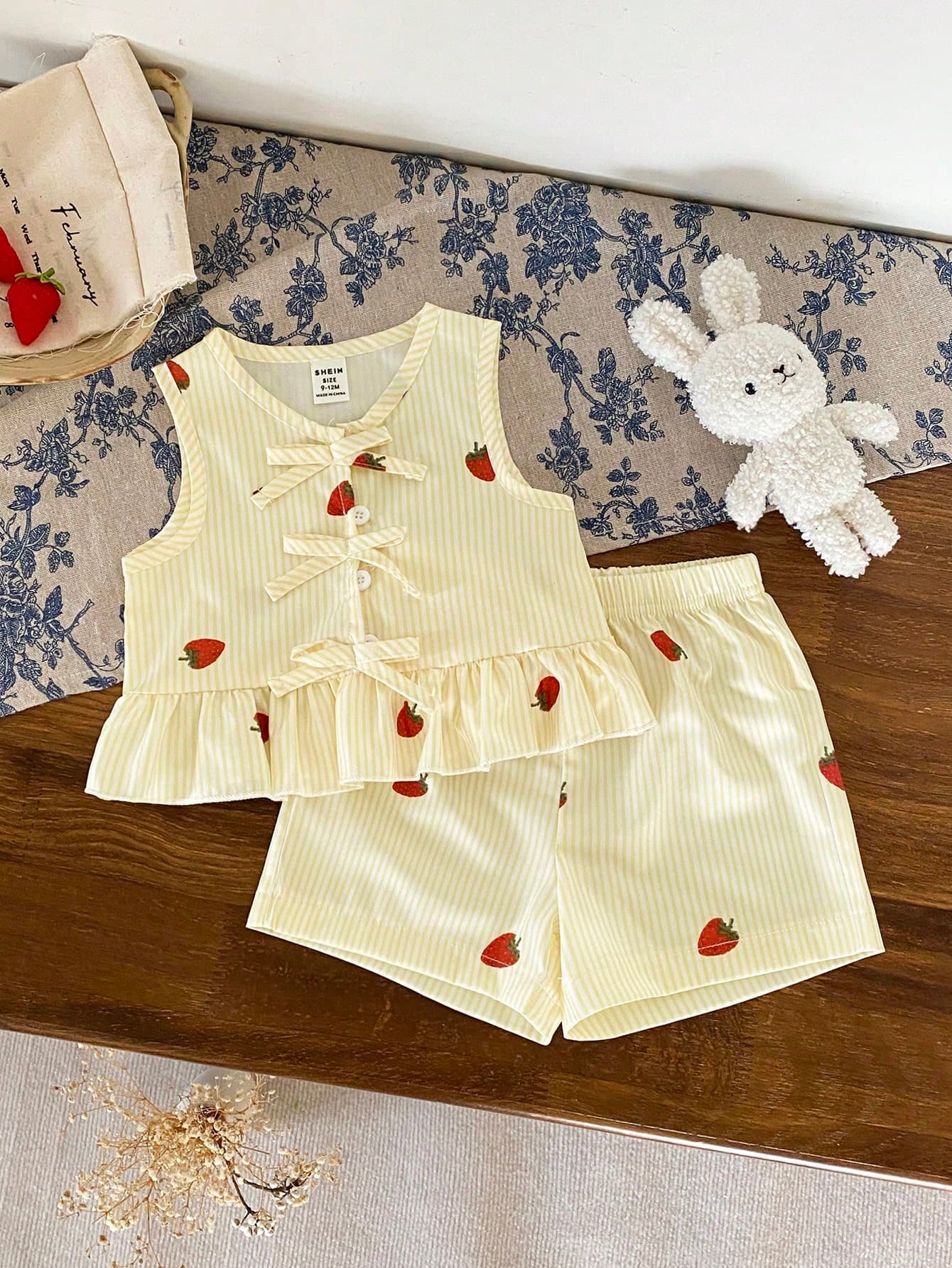 SHEIN Baby Girl Striped & Strawberry Print Round Neck Tank Top And Shorts Casual Set