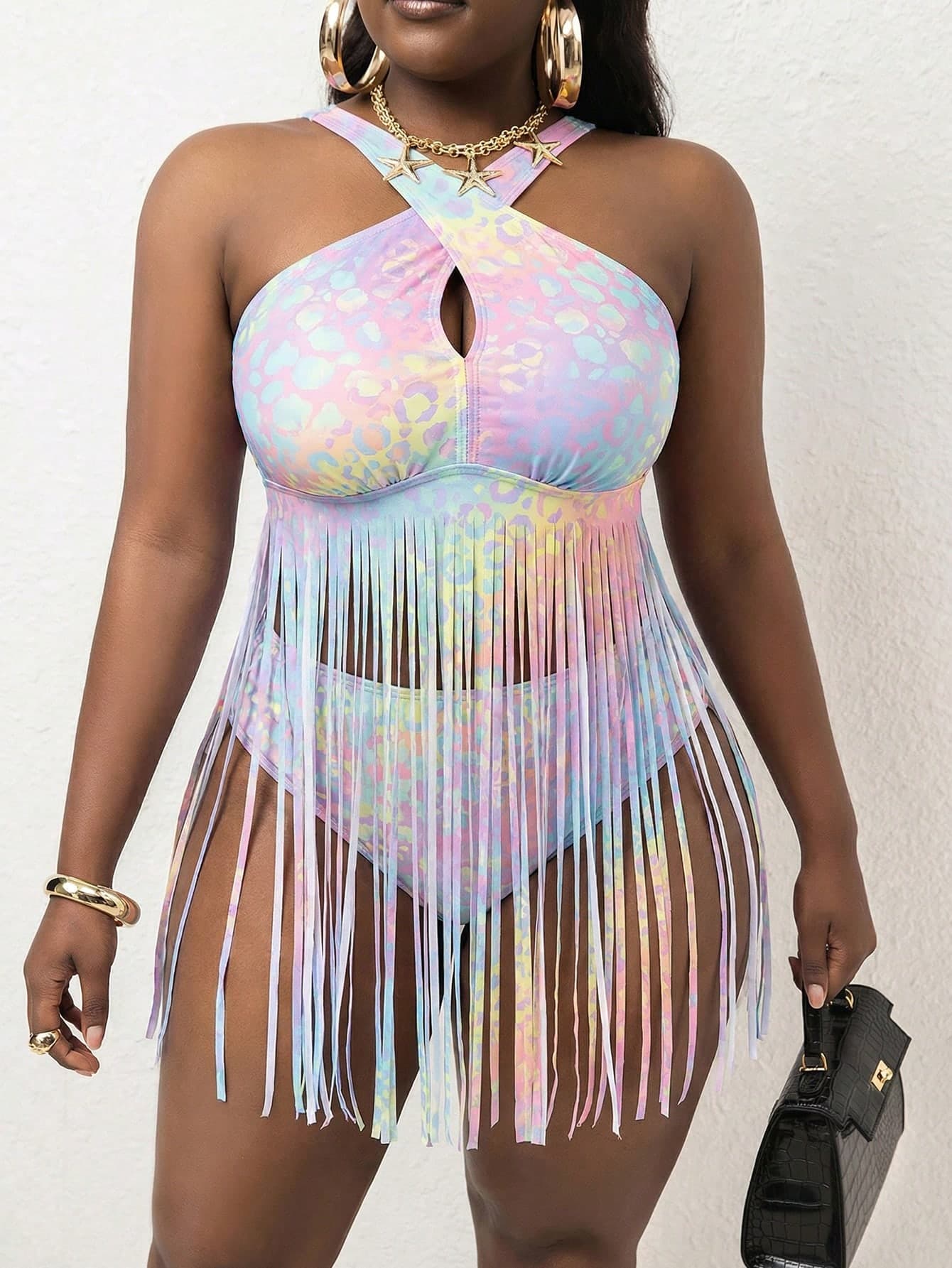 Slaydiva 2026 New Colorful Leopard Print Tassel Design Plus Size Women Bikini Top For Beach Vacation
