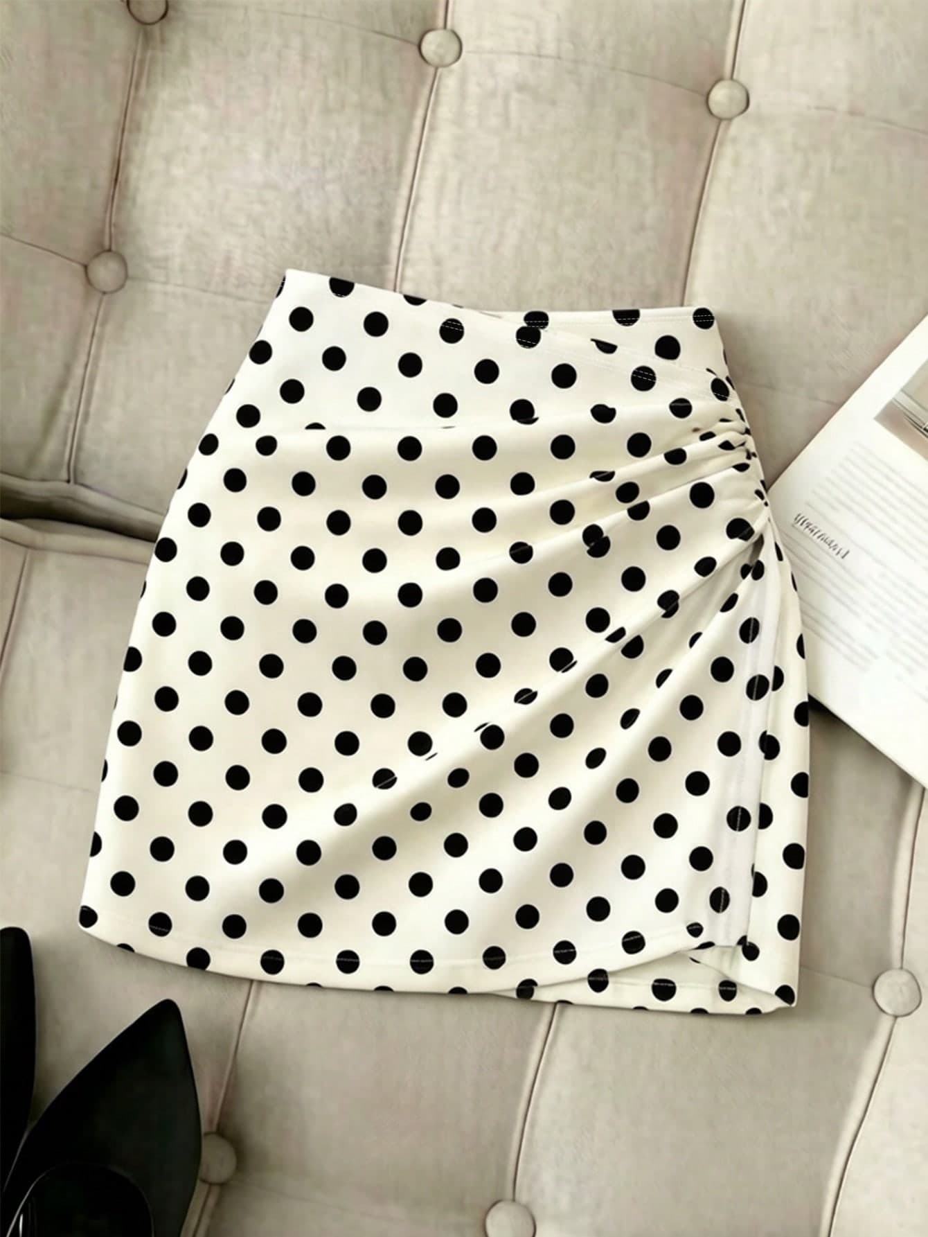 GlowEve Women's Cute White And Black Polka Dot Summer French-Style Short Bodycon Skirt,Ruched Design Elegant Classy For Date Party Cocktail Beach Vacation