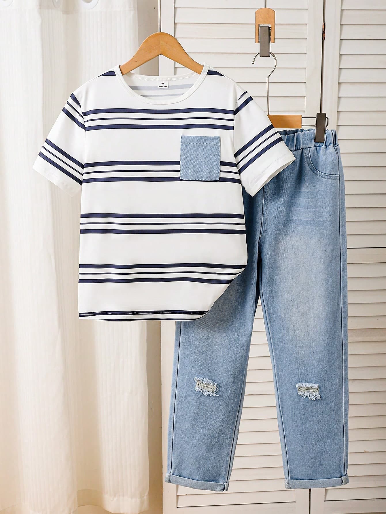 Mirajuku 2pcs/Set Boys' Casual Striped T-Shirt With Denim Pocket Patchwork, Paired With Ripped Jeans, Fashionable Outfit For Multiple Occasions