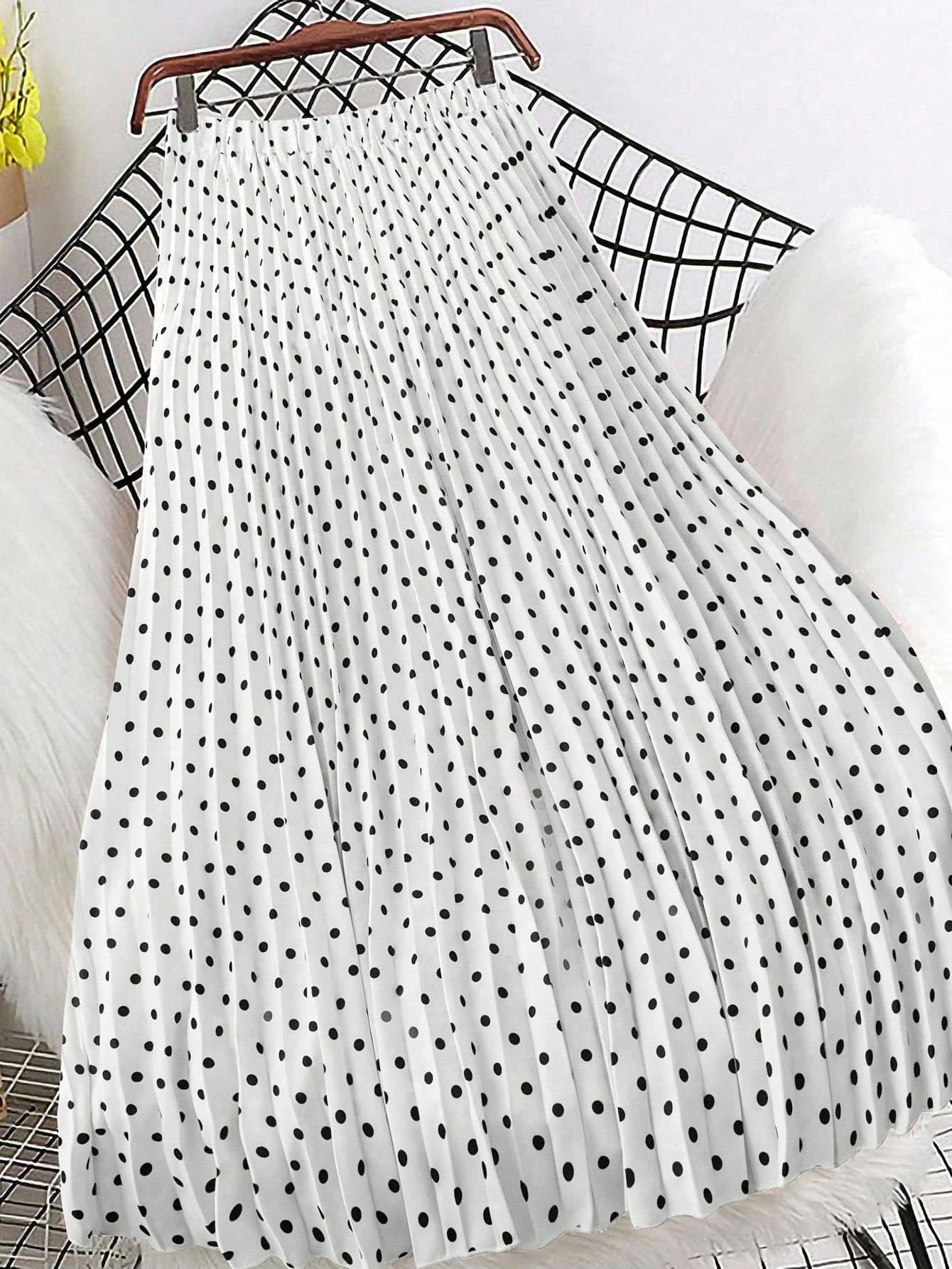 DreamSkyne Plus Size Women Satin Polka Dot Print Pleated Skirt
