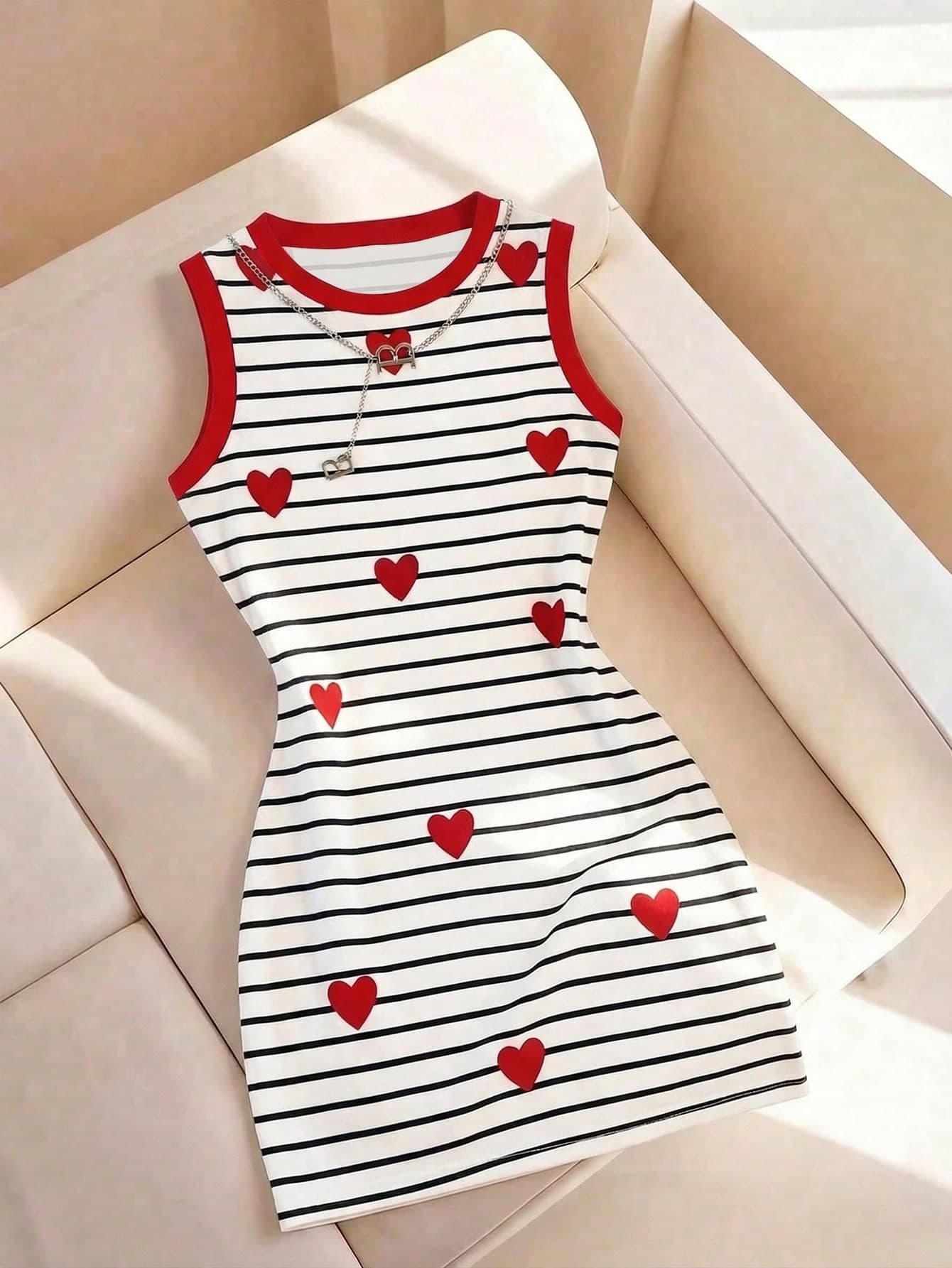 Resyla Women's Spring/Summer New Arrival Striped Heart Print Contrast Color Trim Fitted Casual Dress