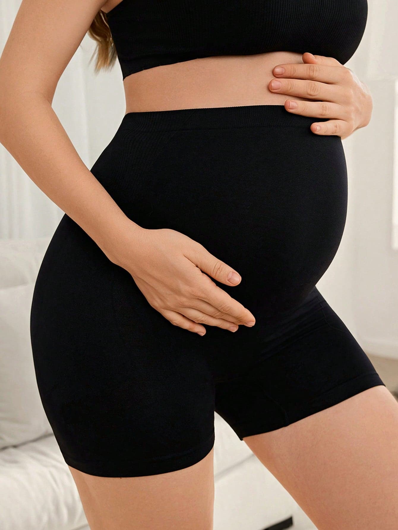 Moonlight&Mama 2026 Hot Selling Women's Comfortable Minimalist Solid Color High Quality Seamless Maternity Underwear, Single Pack