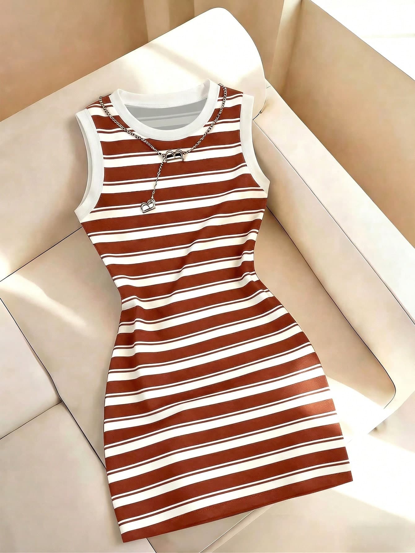 Resyla Women's Spring/Summer New Arrival Striped Print Round Neck Fitted Camisole Dress