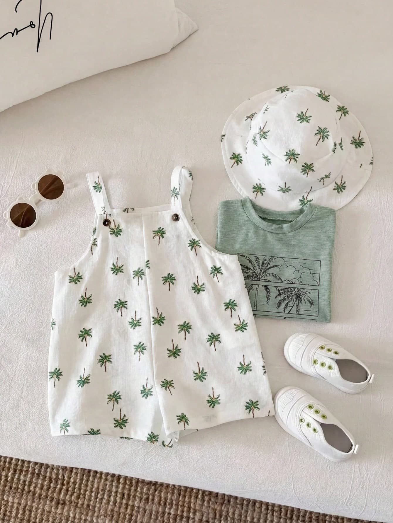SHEIN 2pcs Set Includes: Baby Boy Summer Casual Vacation Style Bib Pants And Vacation Hat/Bucket Hat, Vacation Outfit