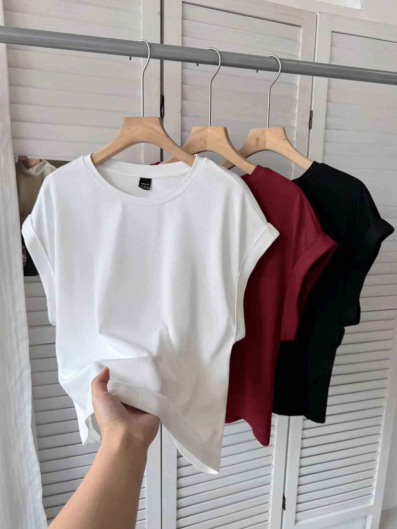SHEIN LUNE 3pcs/Set Women's Casual Solid Color Basic Short Sleeve T-Shirt Cute Summer Top,Everyday Streetwear All White Black And White Plain Crop Tops