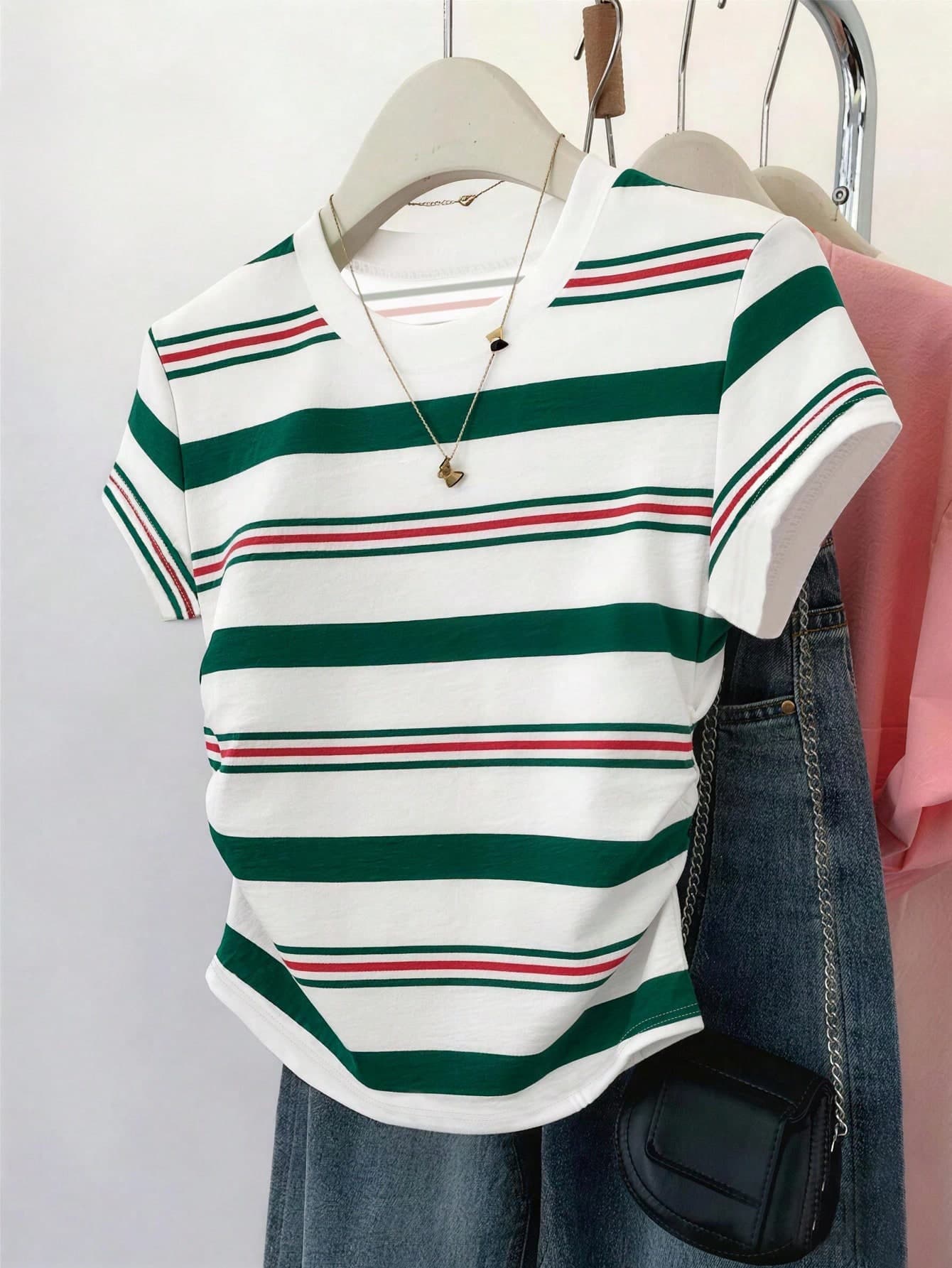 Resyla Women's T-Shirt, Multi-Color Striped Printed Pattern Design, Elegant Casual Versatile Summer Outdoor Top For Daily Wear, Shopping, Travel