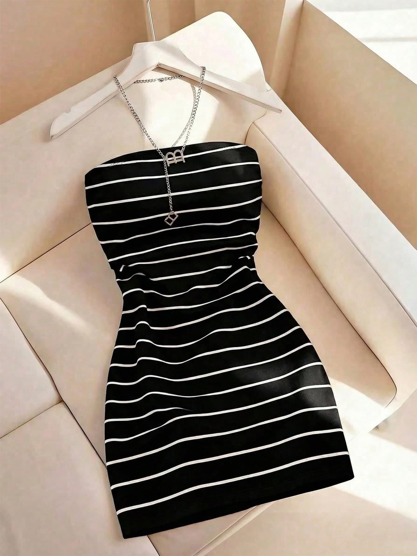 EMERY ROSE Women's New Striped Print Round Neck Fitted Tube Dress, Spring/Summer