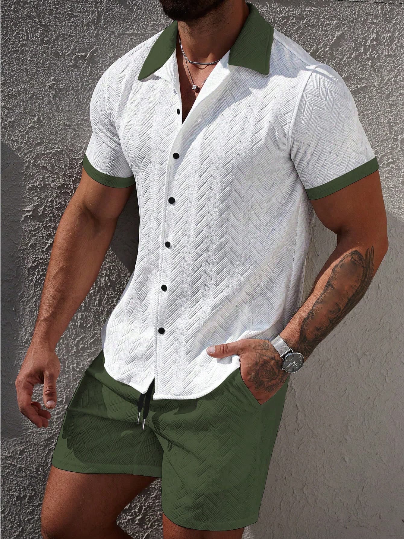 Manfinity CasualCool 2pcs Men's Summer Casual Contrast Trim Button-Front Shirt And Shorts Set