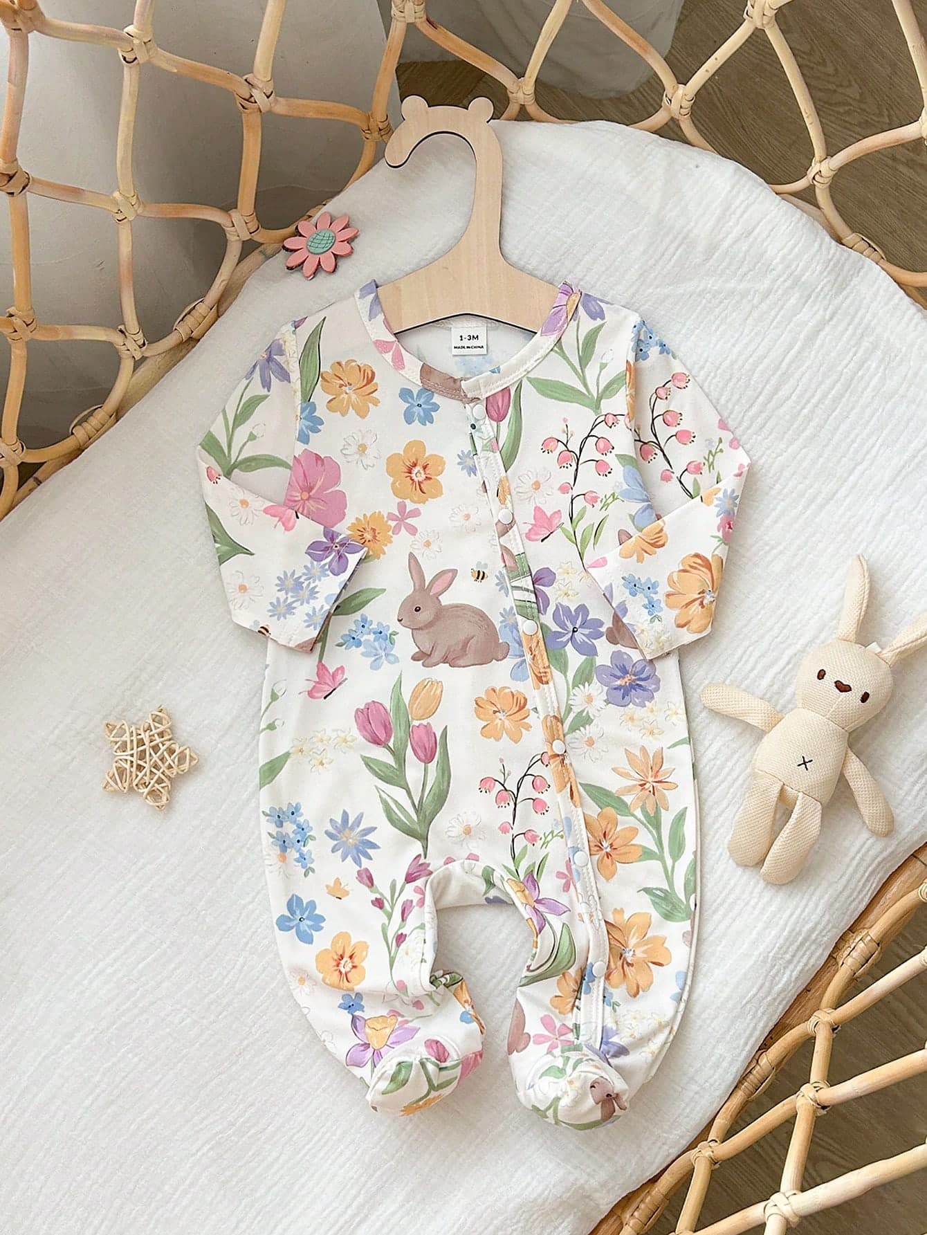 SHEIN Newborn Baby Girl Cute Autumn Knitted Footie Jumpsuit,Bow Print Soft Casual Round Neck Long Sleeve Romper,Valentine's Day Outfit Gift,Family Matching