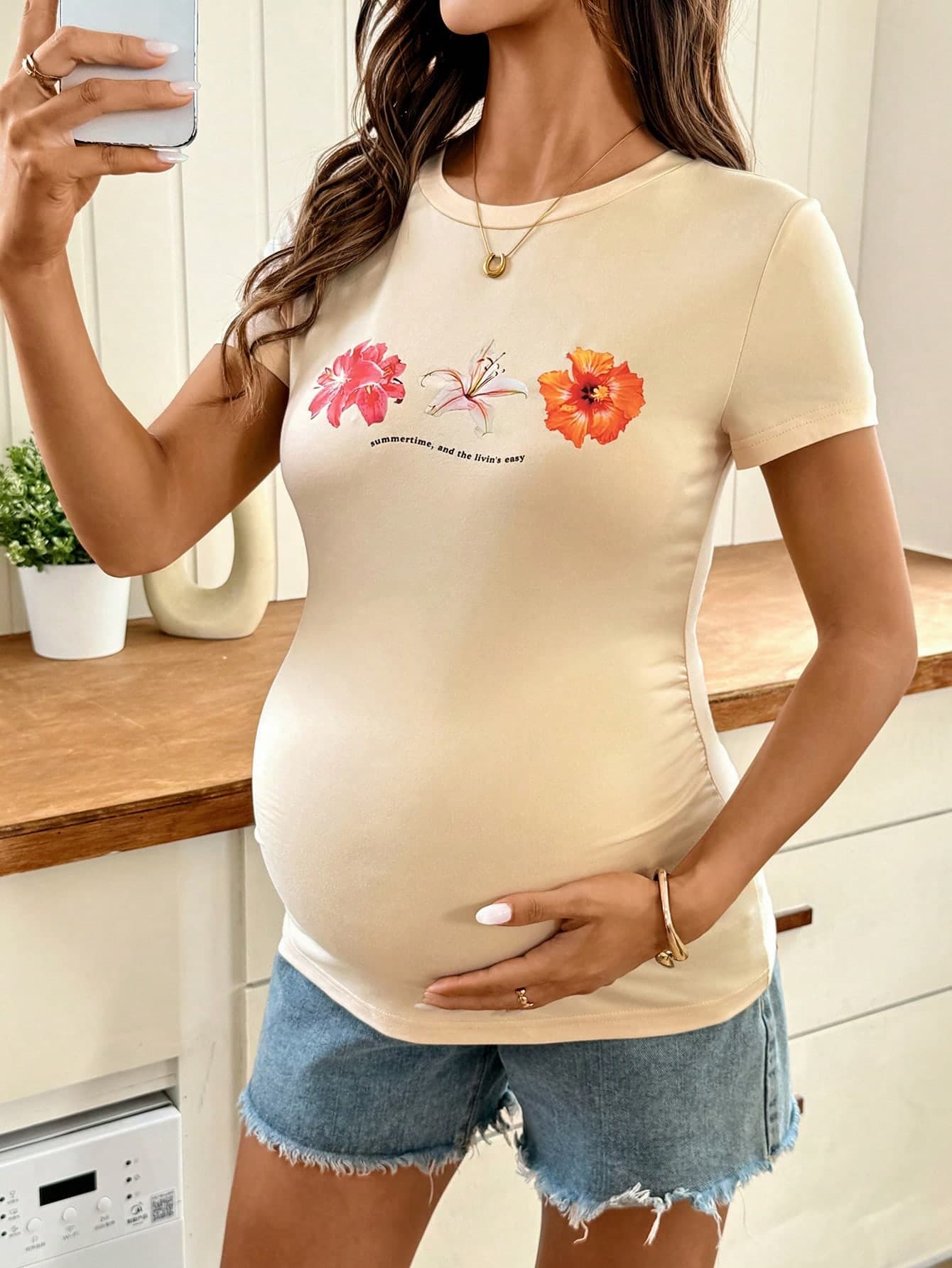 SHEIN Maternity Casual Floral Print Round Neck Slim Fit Short Sleeve T-Shirt Summer Smart Casual Top For Pregnant Women Gender Reveal Light Blue