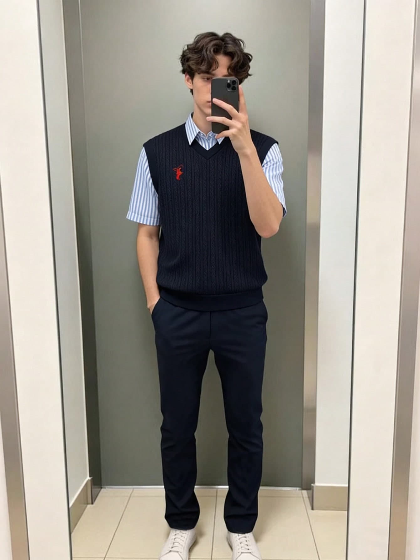 SHEIN 3pcs/Set Teen Boy Gentleman Outfit,Navy Knit Vest,Blue Striped Collared Shirt,Black Pants,Summer Graduation Back-To-School Suit,Elegant Business Style