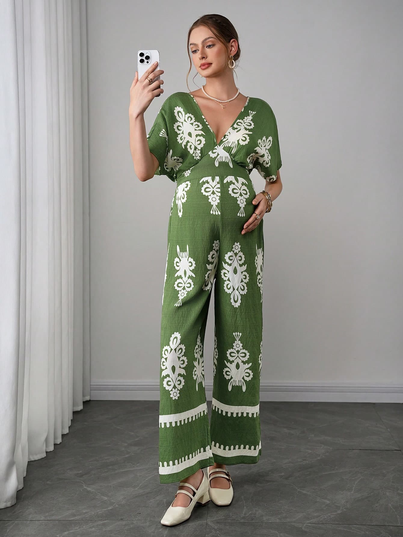 Momance Maternity Casual Sage Green Jumpsuit,Elegant Boho Summer Holiday Botanical Print V Neck Short Kimono Sleeve Romper For Maternity Baby Shower,Zip Up