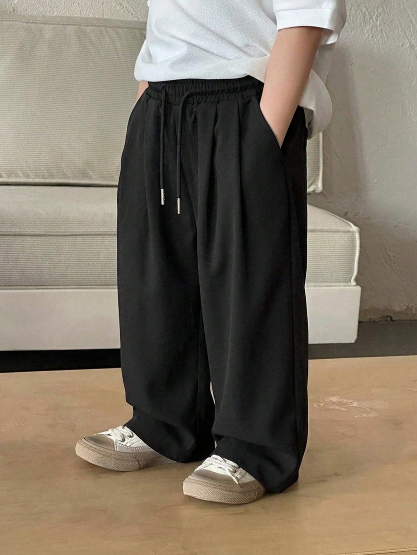 DAZY Young Boy Drawstring Waist Pocket Loose Fit Casual Pants