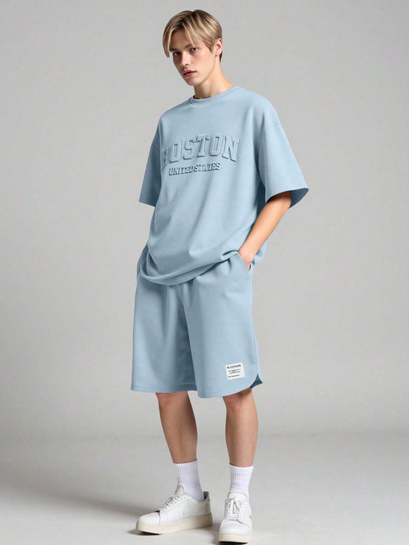 Vacaura 2pcs/Set Teenager Boys Streetwear Baby Blue Outfit,Embossed Graphics Sweatshirt & Shorts,Summer,Back-To-School,Graduation,Autumn,School Casual Wear