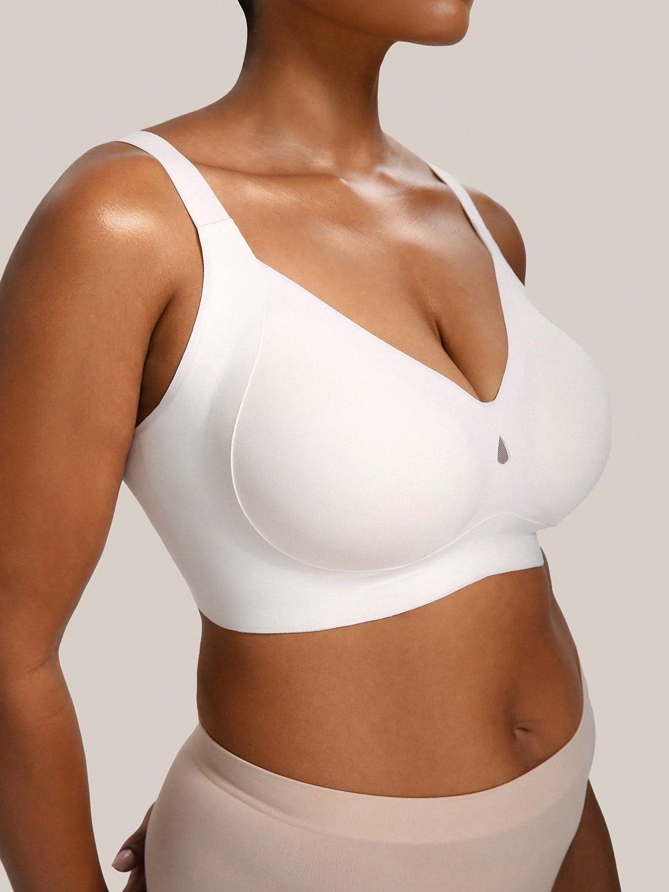 Barelissa 1pc Women's Seamless Lift And Support Bra, Soft Gel Stays, Wireless, Plus Size, Comfortable Minimalist Daily Wear