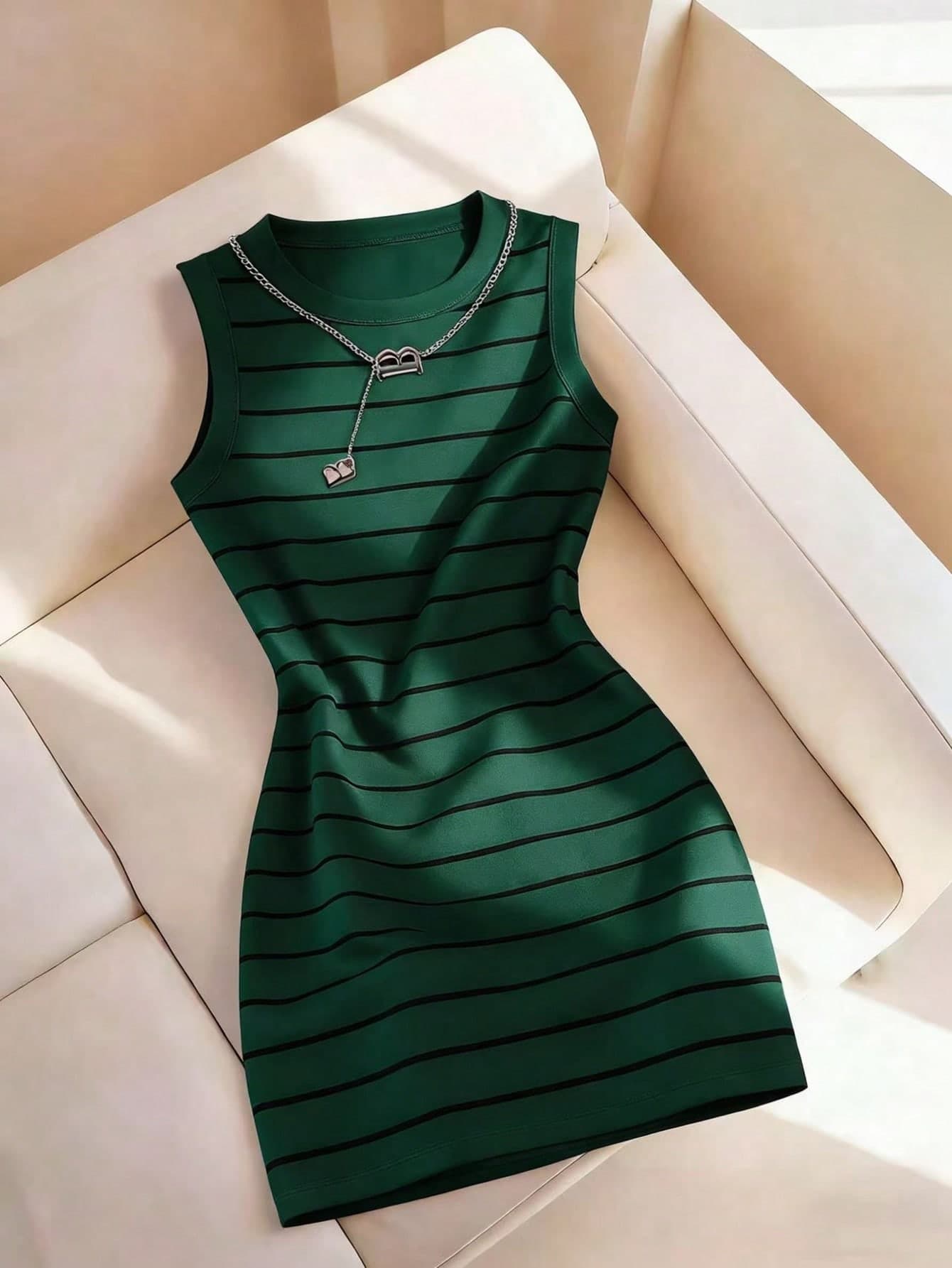 Resyla Women's Spring/Summer New Arrival Striped Print Round Neck Fitted Camisole Dress