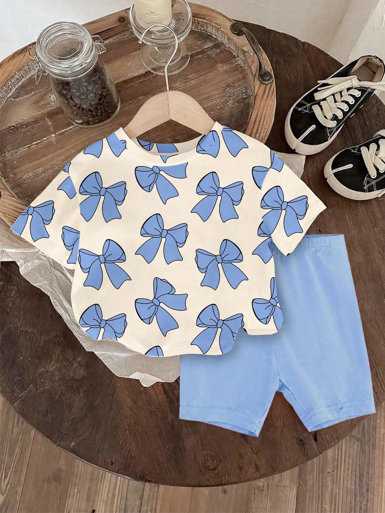 Elladie kids 1 Set Young Girls Cute Bow Print Short Sleeve Round Neck T-Shirt And Flare Pants Outfit, Suitable For Summer Outings