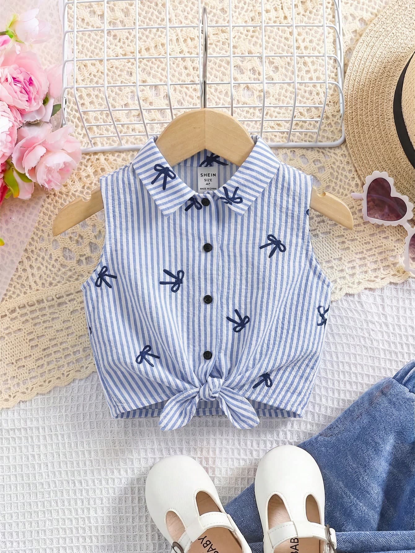 SHEIN Young Girl Woven Striped Cropped Casual Shirt