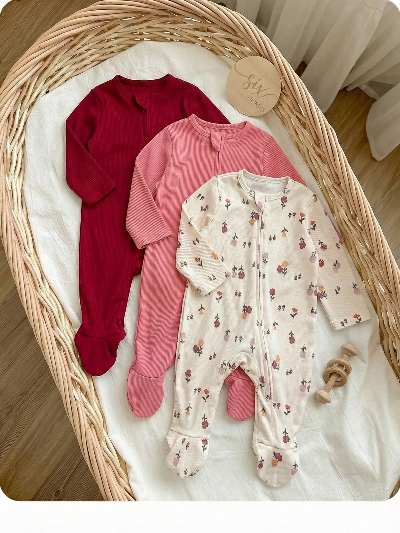 SHEIN 3pcs Newborn Baby Girl Cute Casual Knitted Ditsy Floral Elastic Jumpsuit,Kids