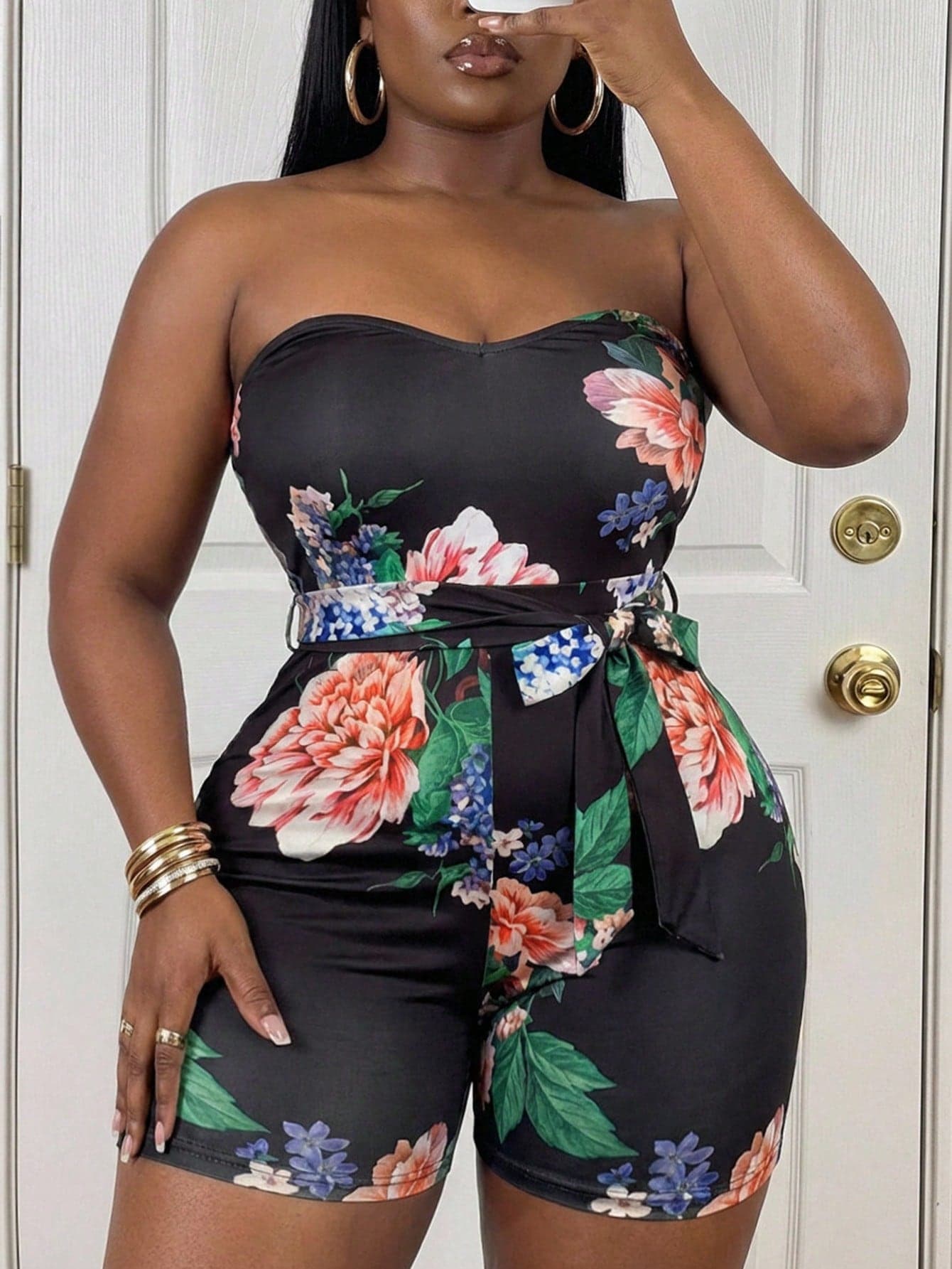 Slaydiva Women's Black Summer Boho Floral Strapless Jumpsuit Romper With Tie Waist,Elegant Vacation Holiday Casual Beach Shorts Romper,Curve Outfits 1pc Set