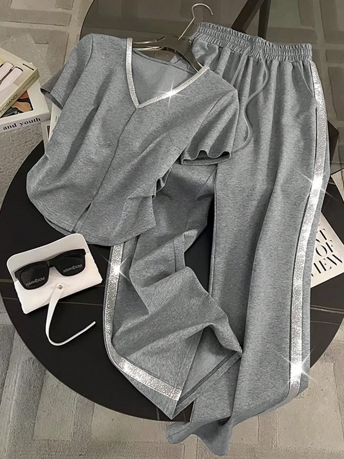 Resyla Regular Fit V-Neck Short Sleeve Top + Straight Leg Pants With Side Pockets