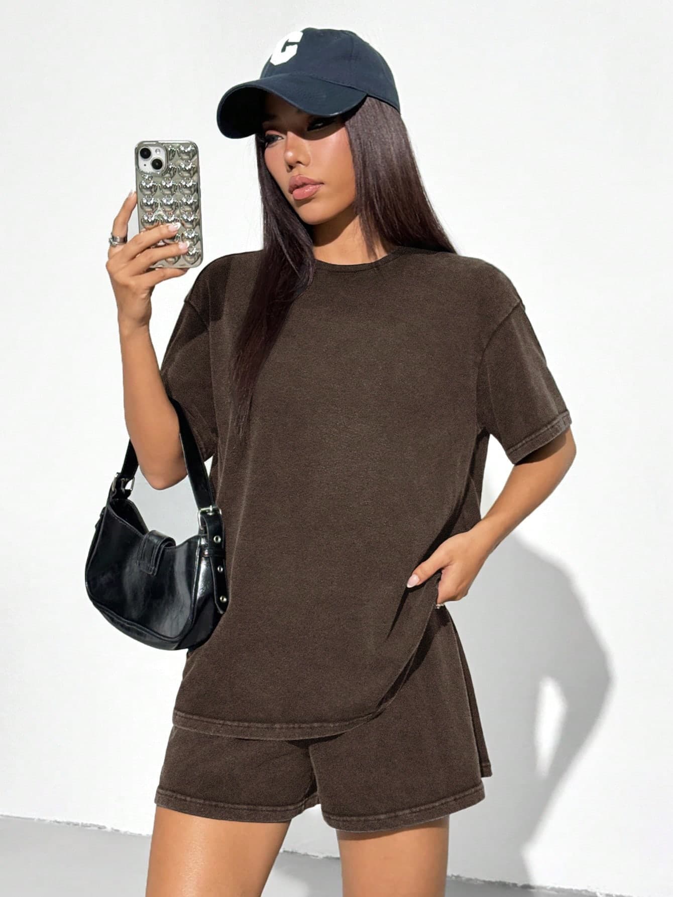 SHEIN EZwear 2pcs Women Vintage Street Wear T-Shirt And Shorts Set Dark Brown Summer Casual Streetwear Vacation Outfits Rich Tita Outfit Coords Travel Everyday