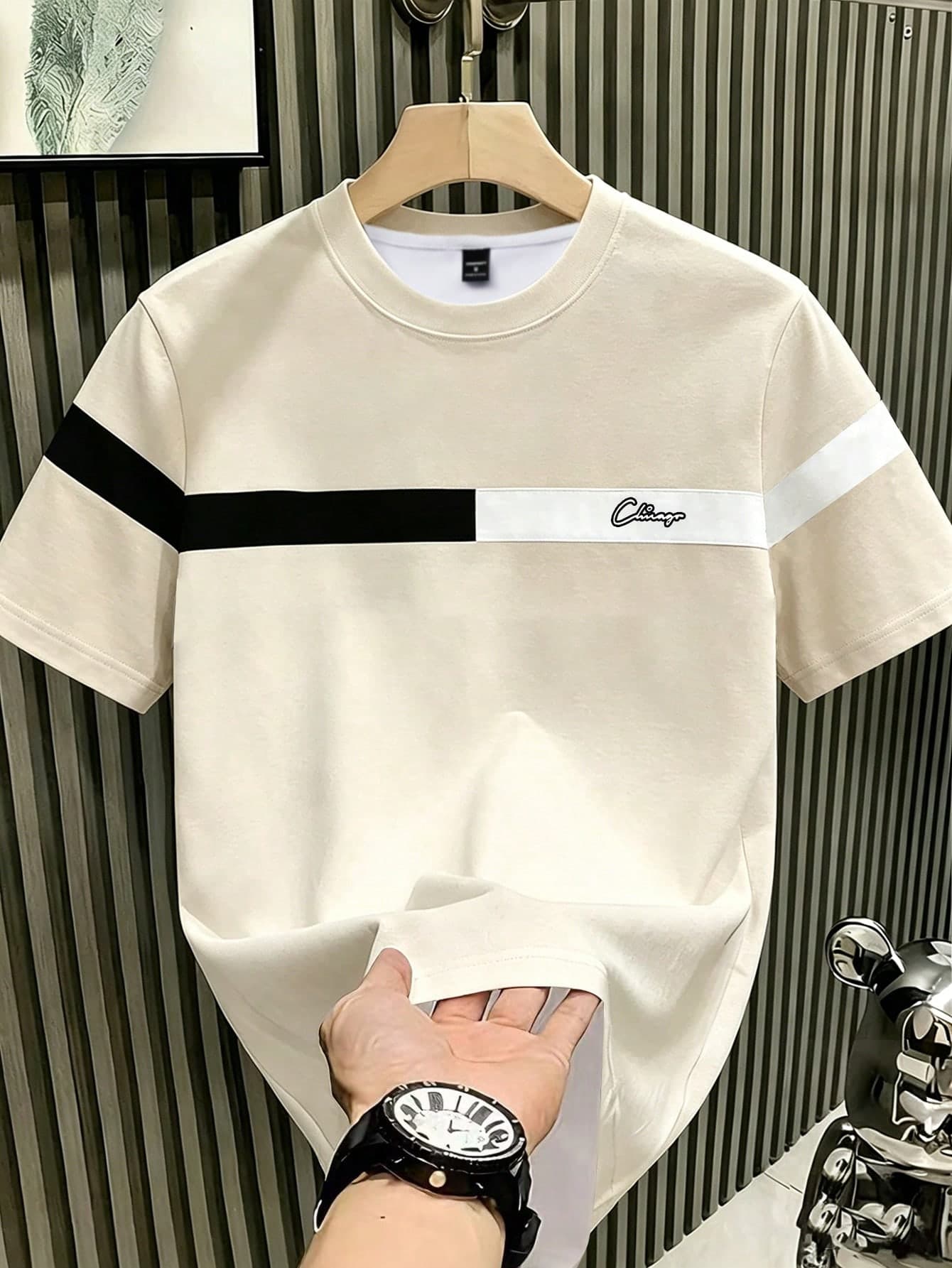 Manfinity Hypemode Men's Casual Contrast Color Chicago Graphic Print T-Shirt