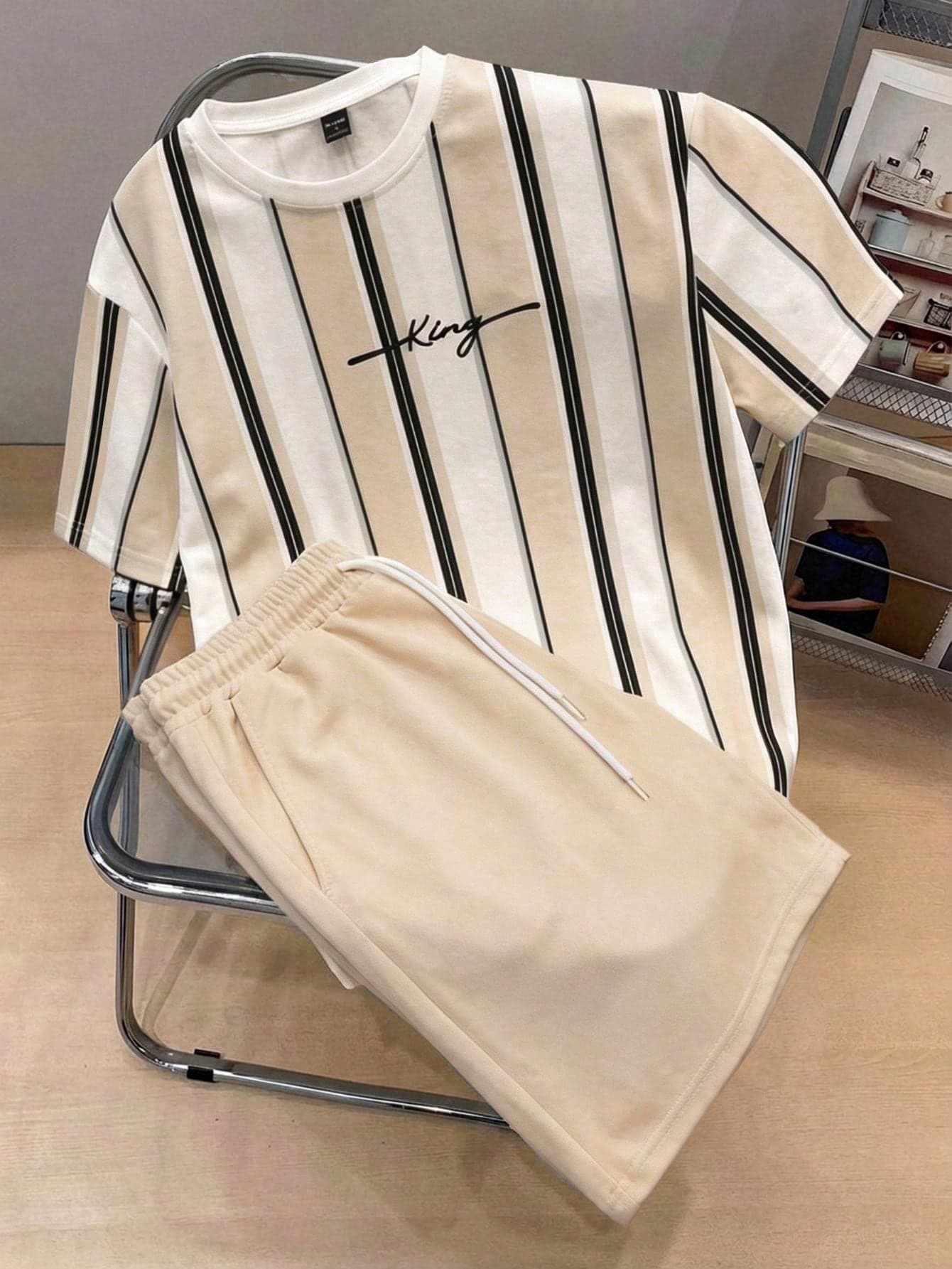 Manfinity Joysei Men's Letter & Stripe Print Round Neck Short Sleeve T-Shirt And Drawstring Waist Shorts Casual Set