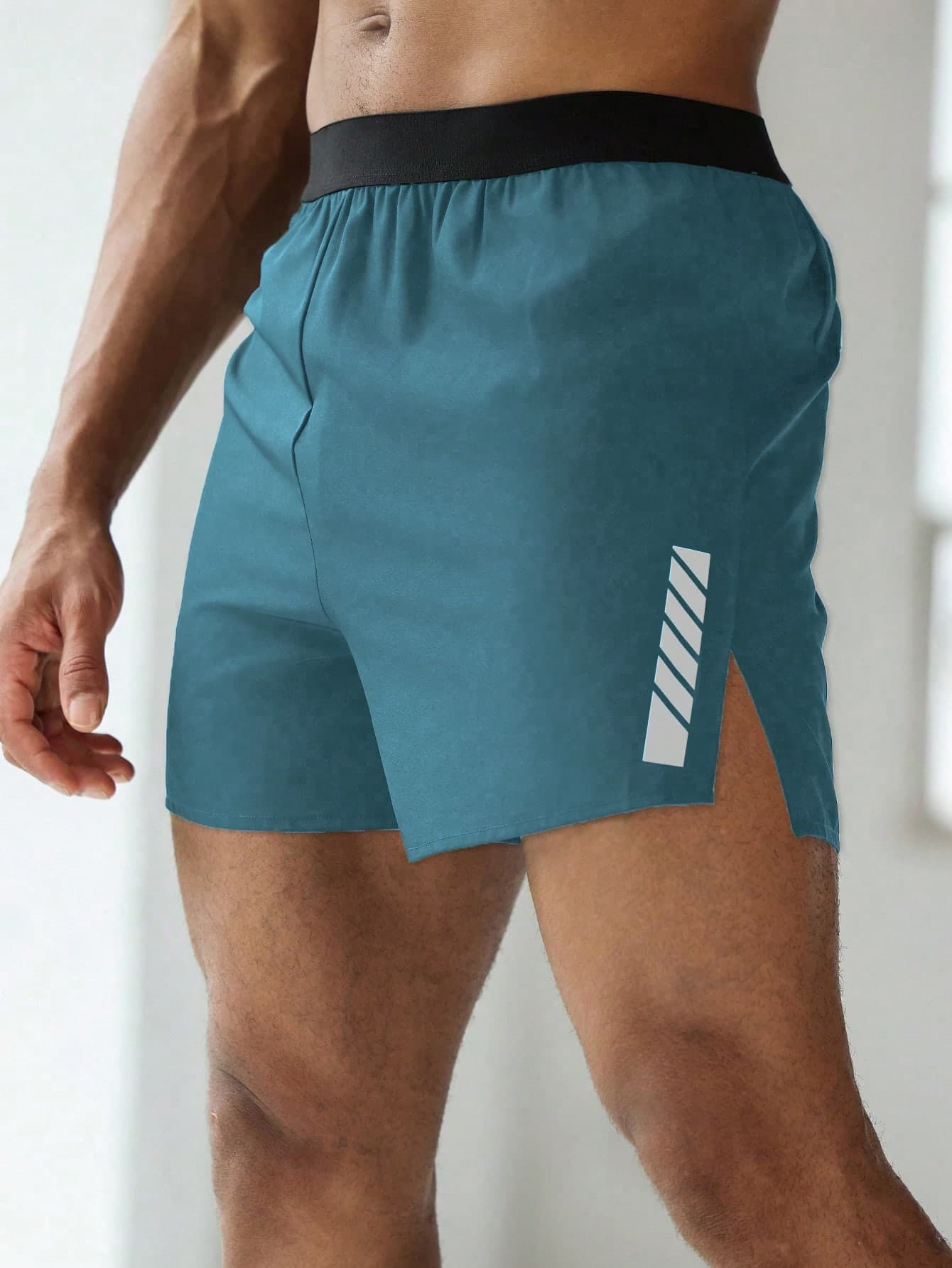 Gym Rark Men's Contrast Color Waistband Side Slit Sports Shorts, Gym
